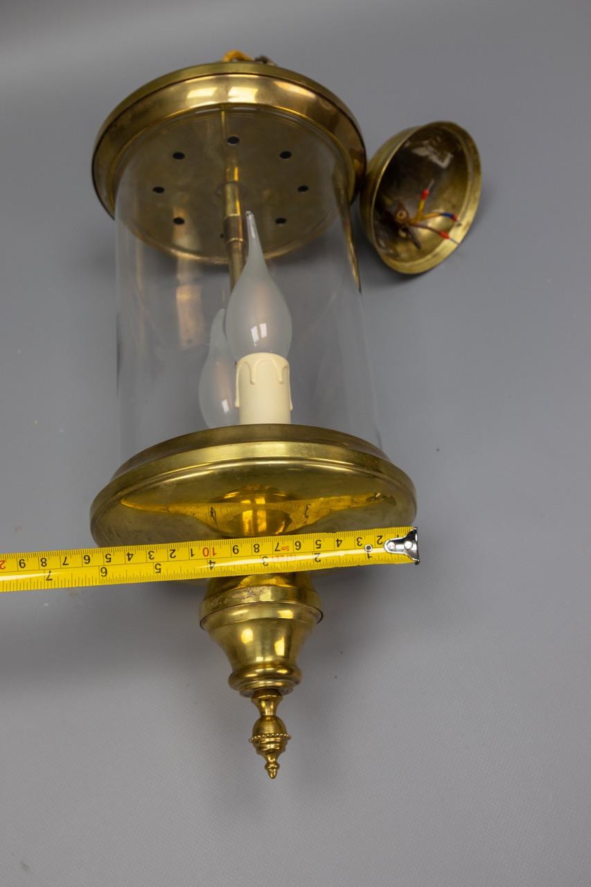 Antiguo farol francés de latón y cristal, colgante de dos luces de estilo Art Nouveau en venta 11
