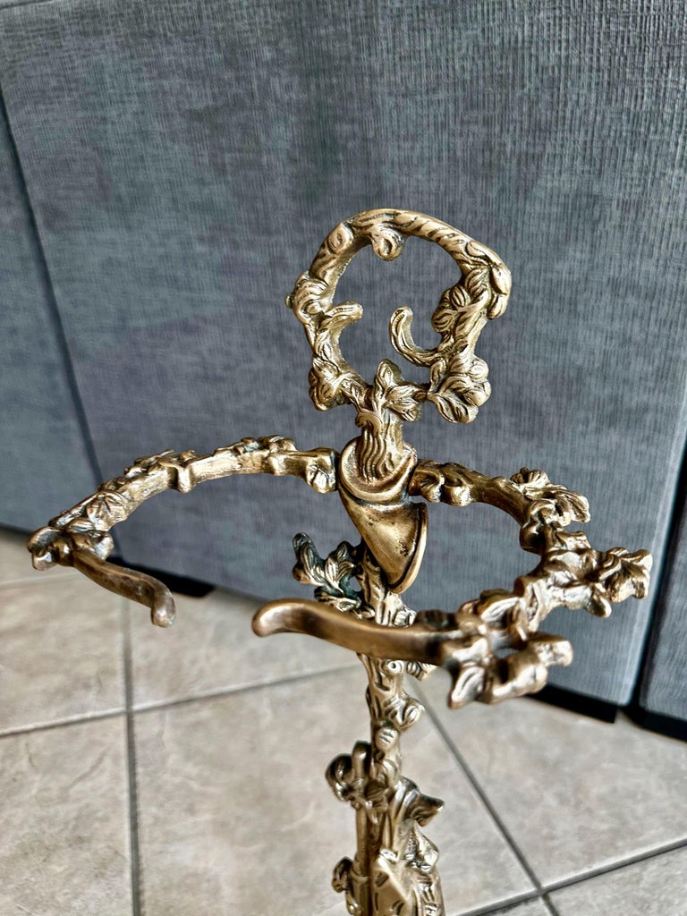 ANCIENNE FOURCHETTE À Griller ou à Cheminée en Laiton - Scène de Chasse