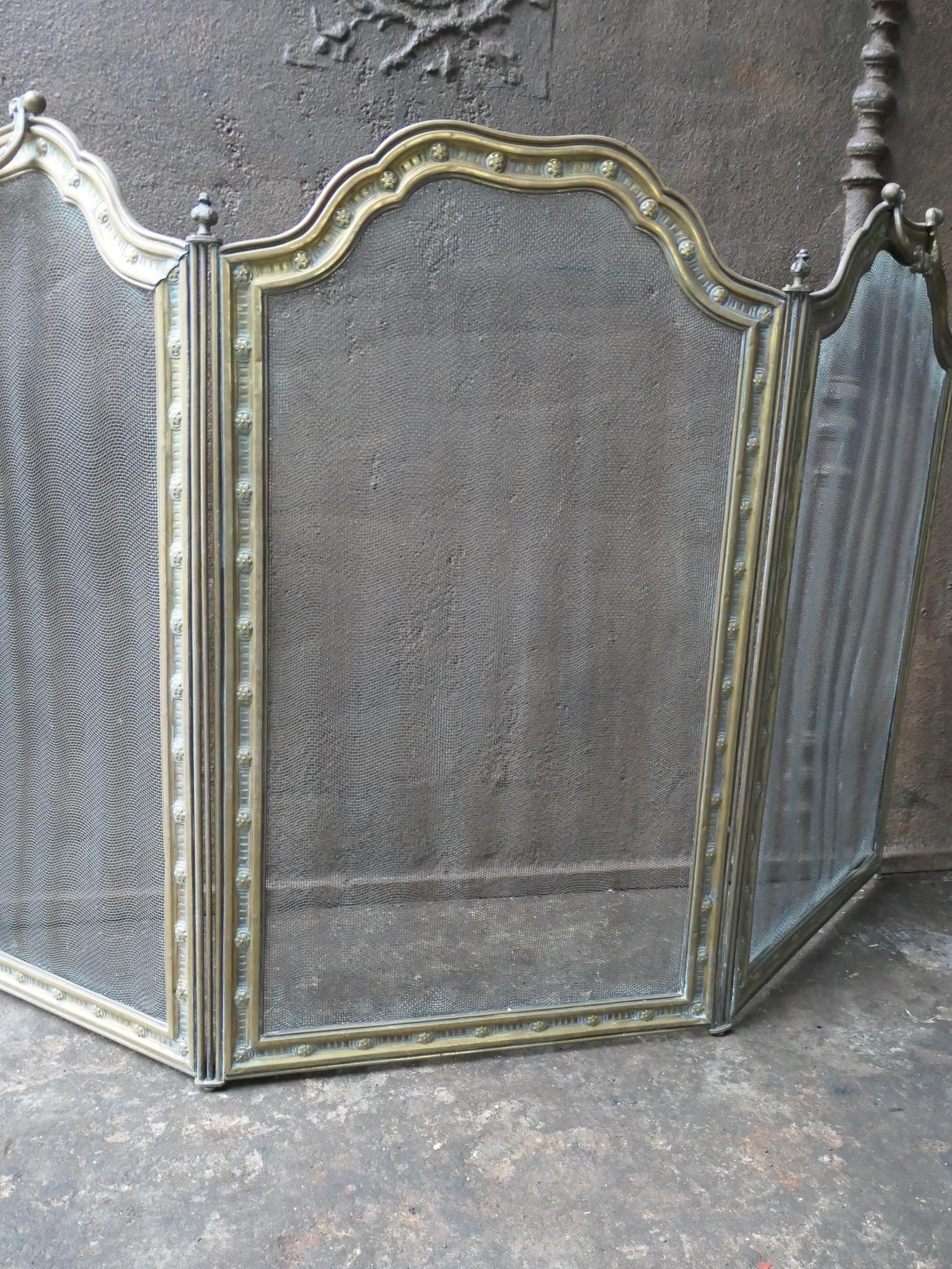 Parafuoco francese in ottone Napoleone III, XIX secolo in vendita 2