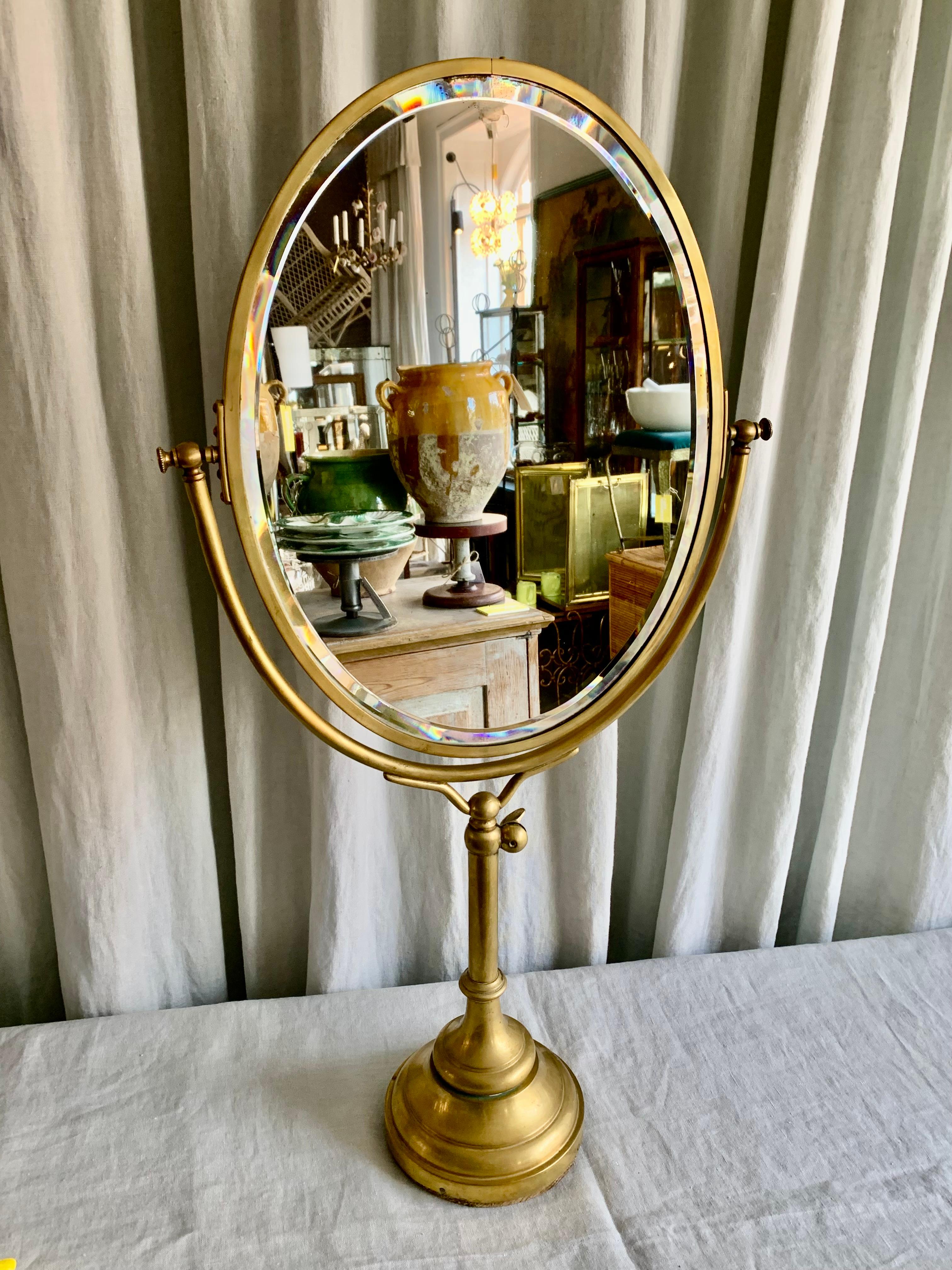Laiton Miroir de table français ancien en laiton en vente