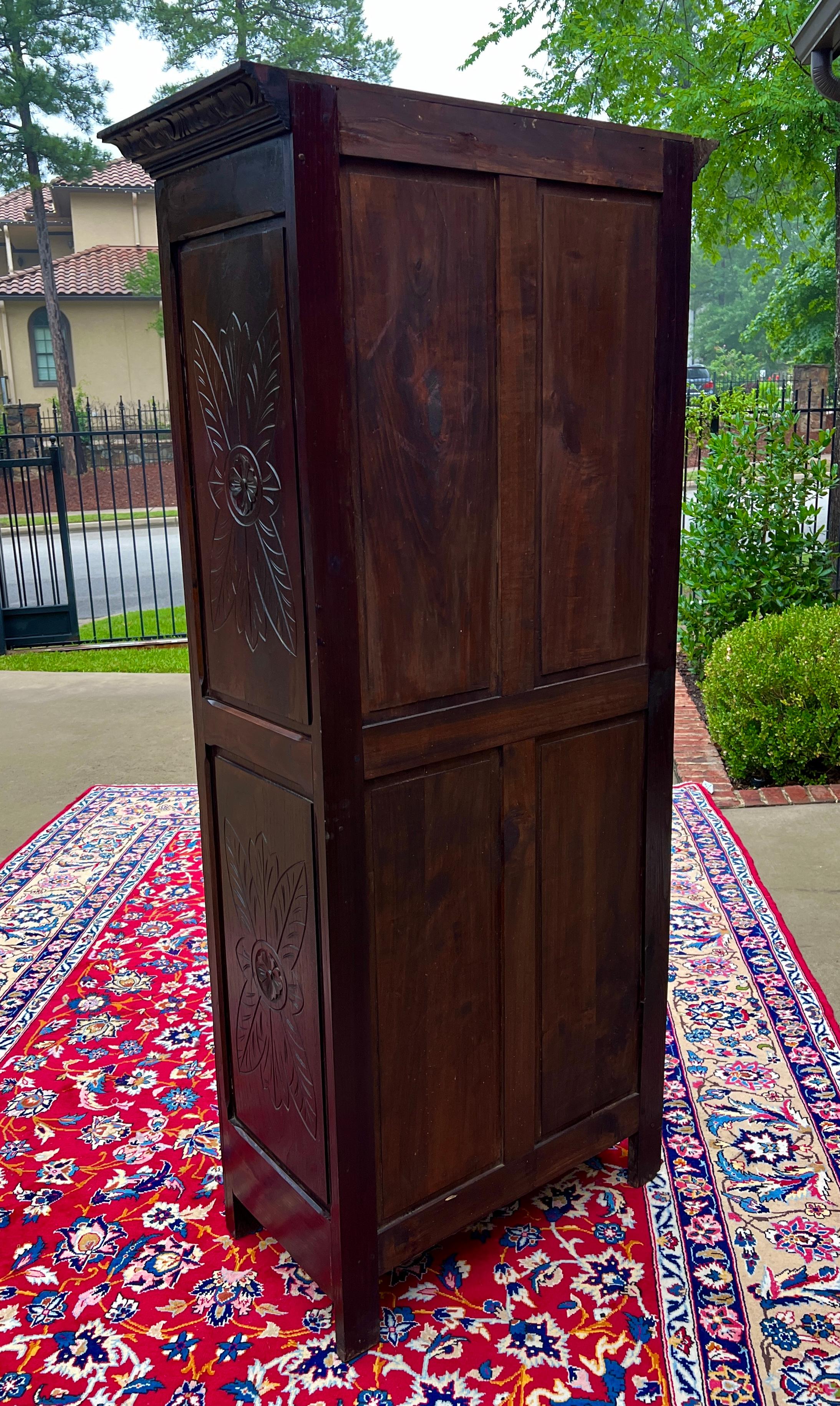 Antiker französischer bretonischer Schrank, Leinenschrank, Kastanienholz, Kommode, um 1900-20er Jahre 11
