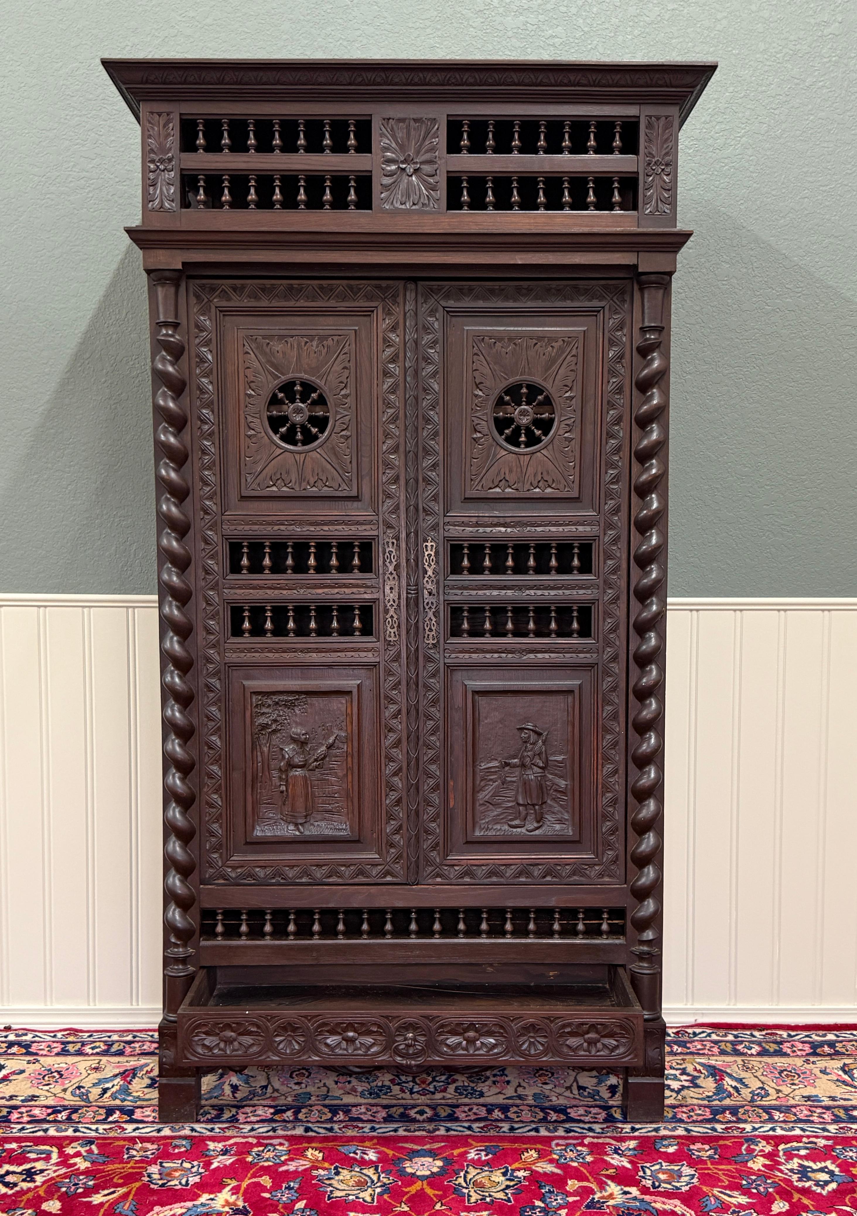 Antique French Breton Armoire Wardrobe Linen Cabinet Barley Twist Chestnut 19C For Sale 4
