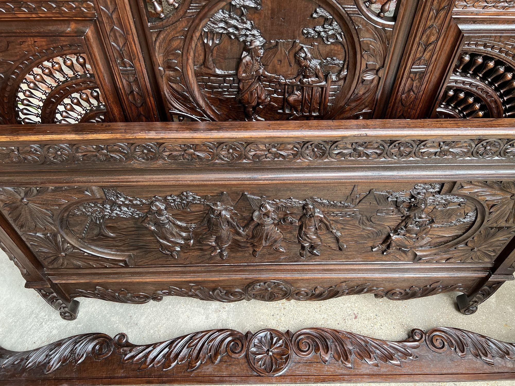 Antique French Breton Bed Brittany Wedding French Country Carved Dark Oak c1890 For Sale 4