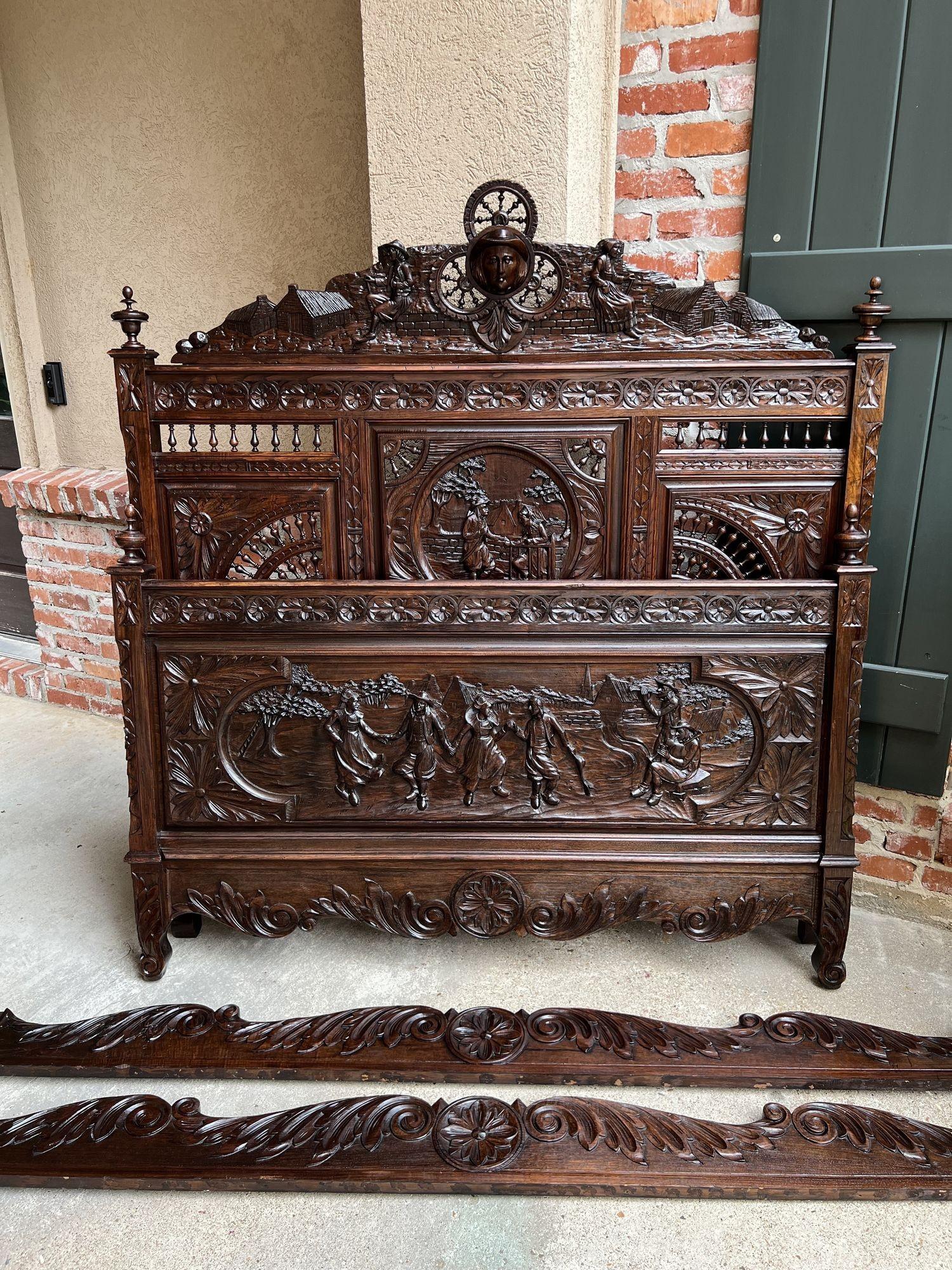 Antique French Breton Bed Brittany Wedding French Country Carved Dark Oak c1890 For Sale 7