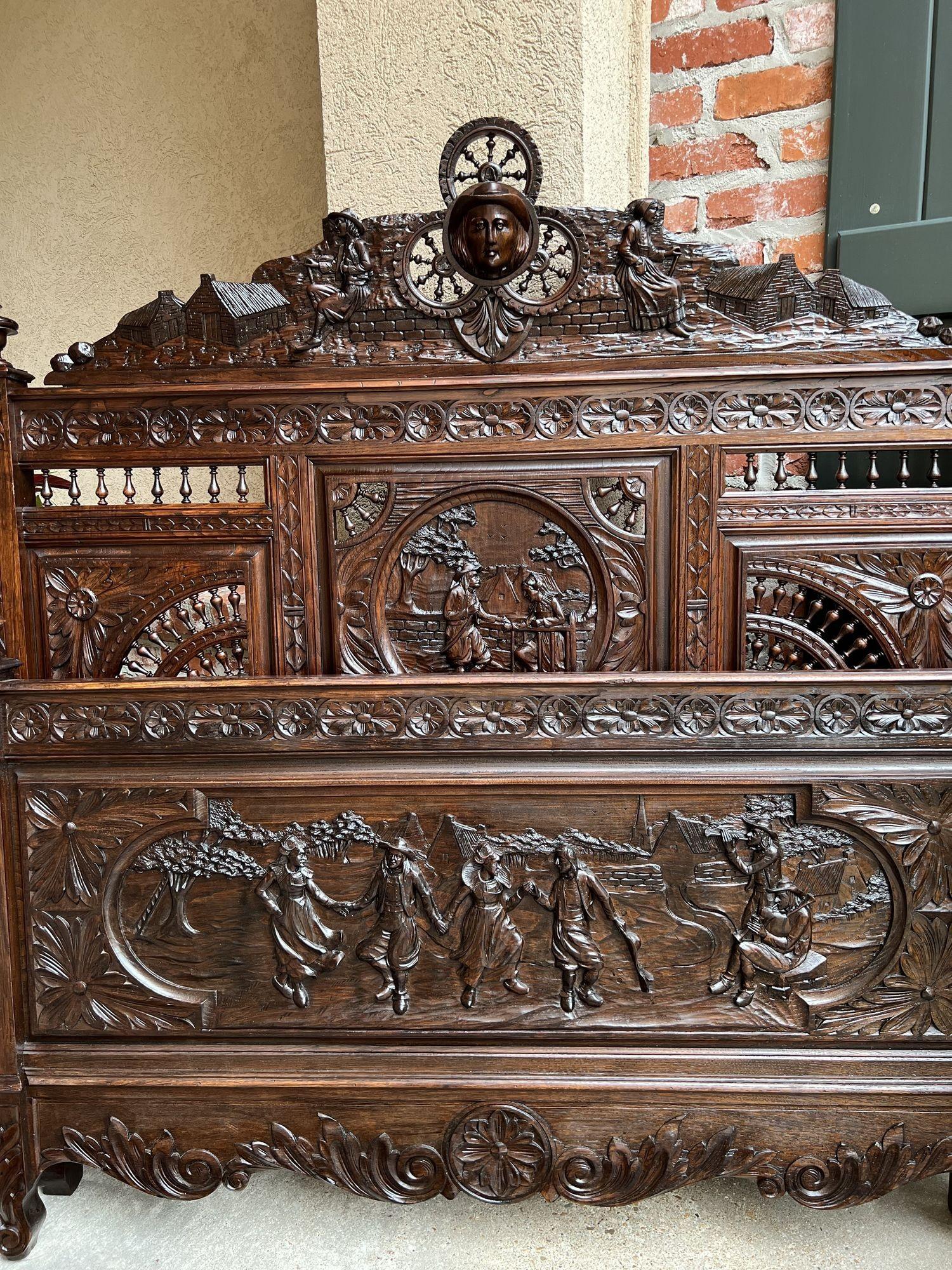 Hand-Carved Antique French Breton Bed Brittany Wedding French Country Carved Dark Oak c1890 For Sale