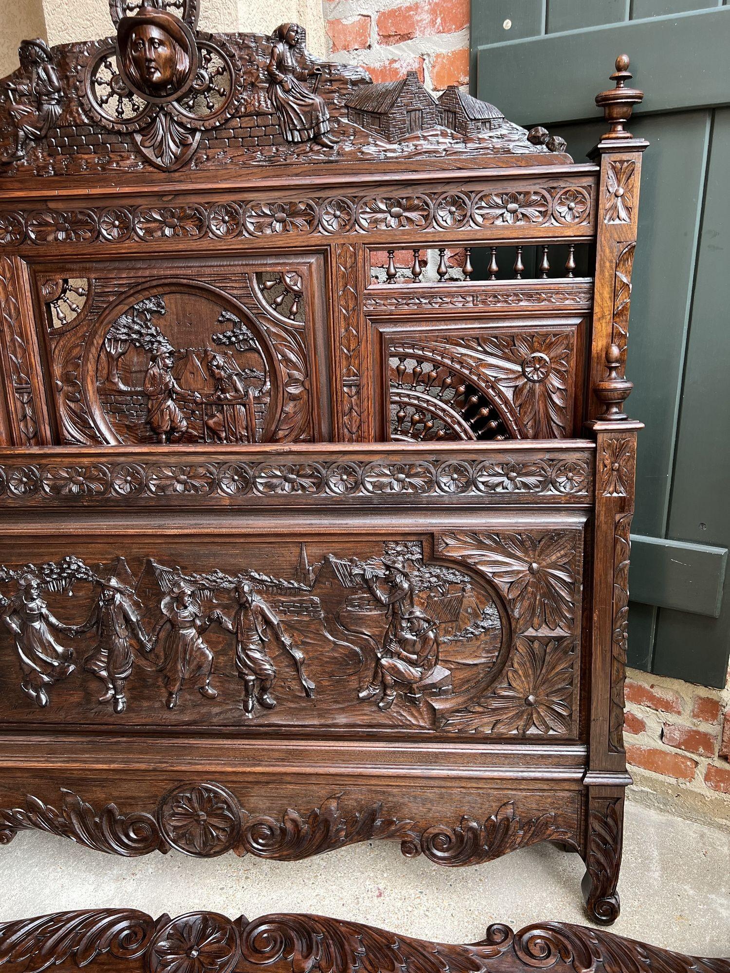 Antique French Breton Bed Brittany Wedding French Country Carved Dark Oak c1890 In Excellent Condition For Sale In Shreveport, LA