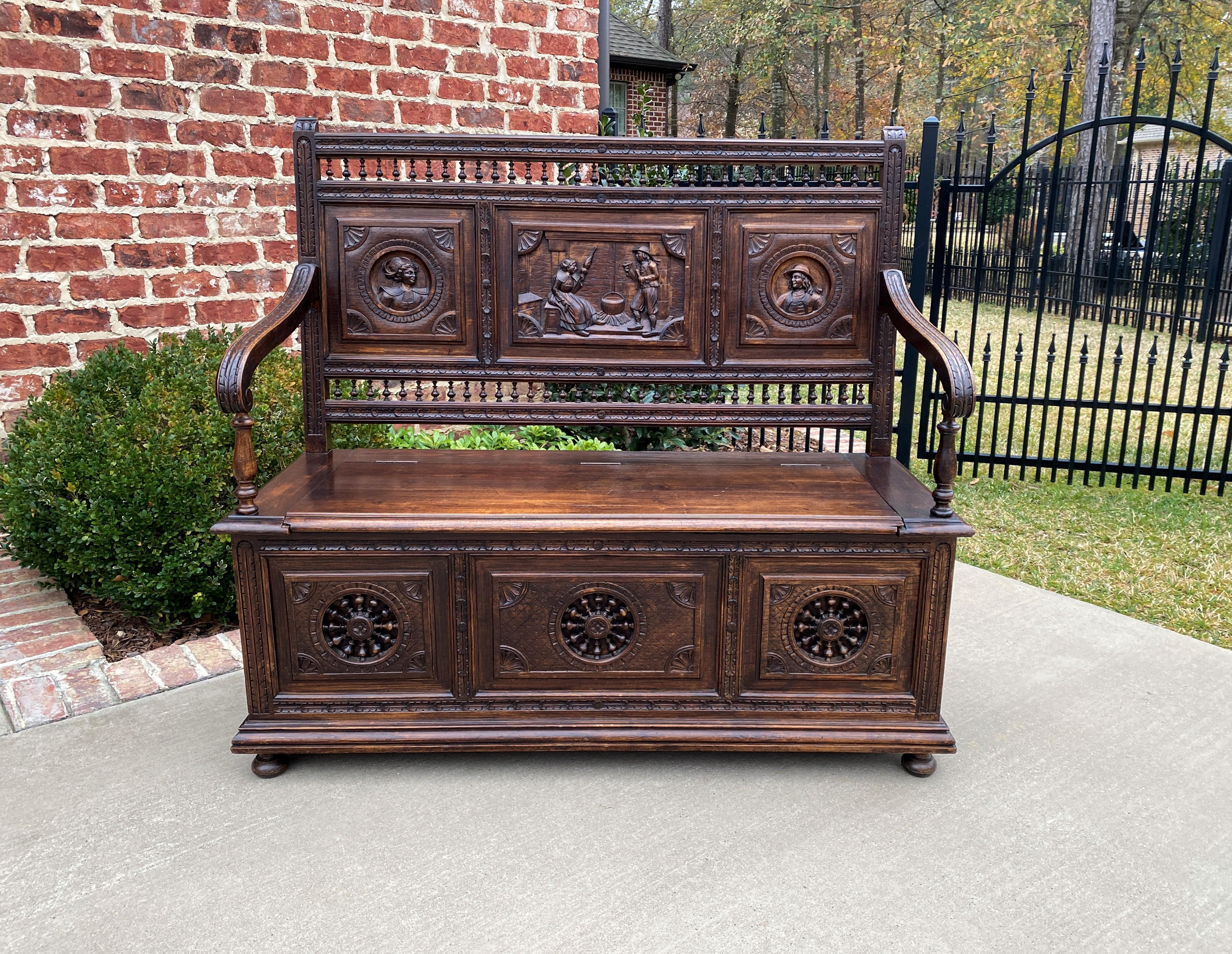 Antique French Breton Bench Settee Entry Hall Brittany Carved Oak Banquette In Good Condition In Tyler, TX