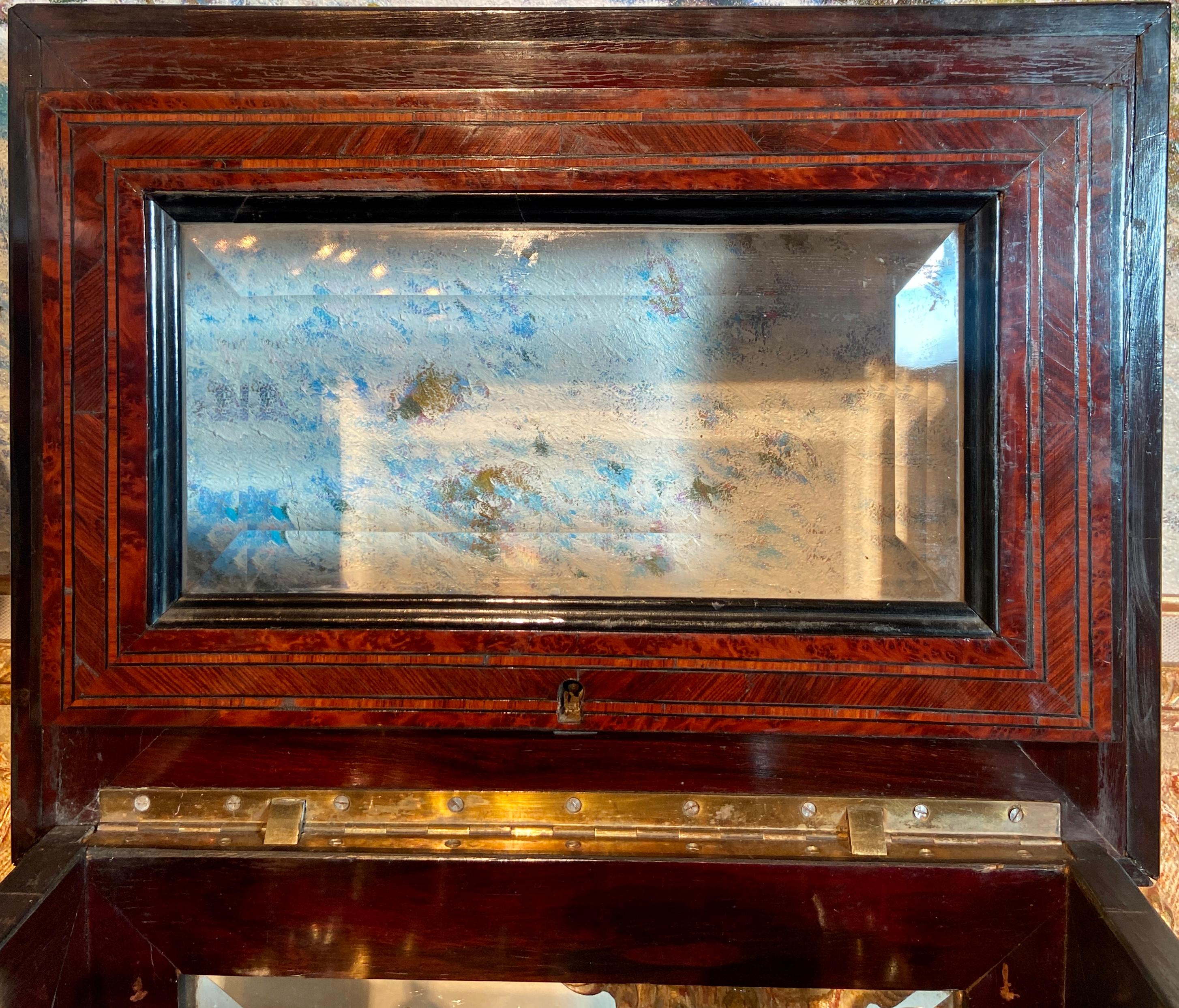 19th Century Antique French Briarwood & Cut Crystal Fitted Interior Cave À Liqueur circa 1890