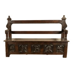 Antike französische Bretagne geschnitzt Eiche Bank mit 16. Jahrhundert Portrait Panels 1560