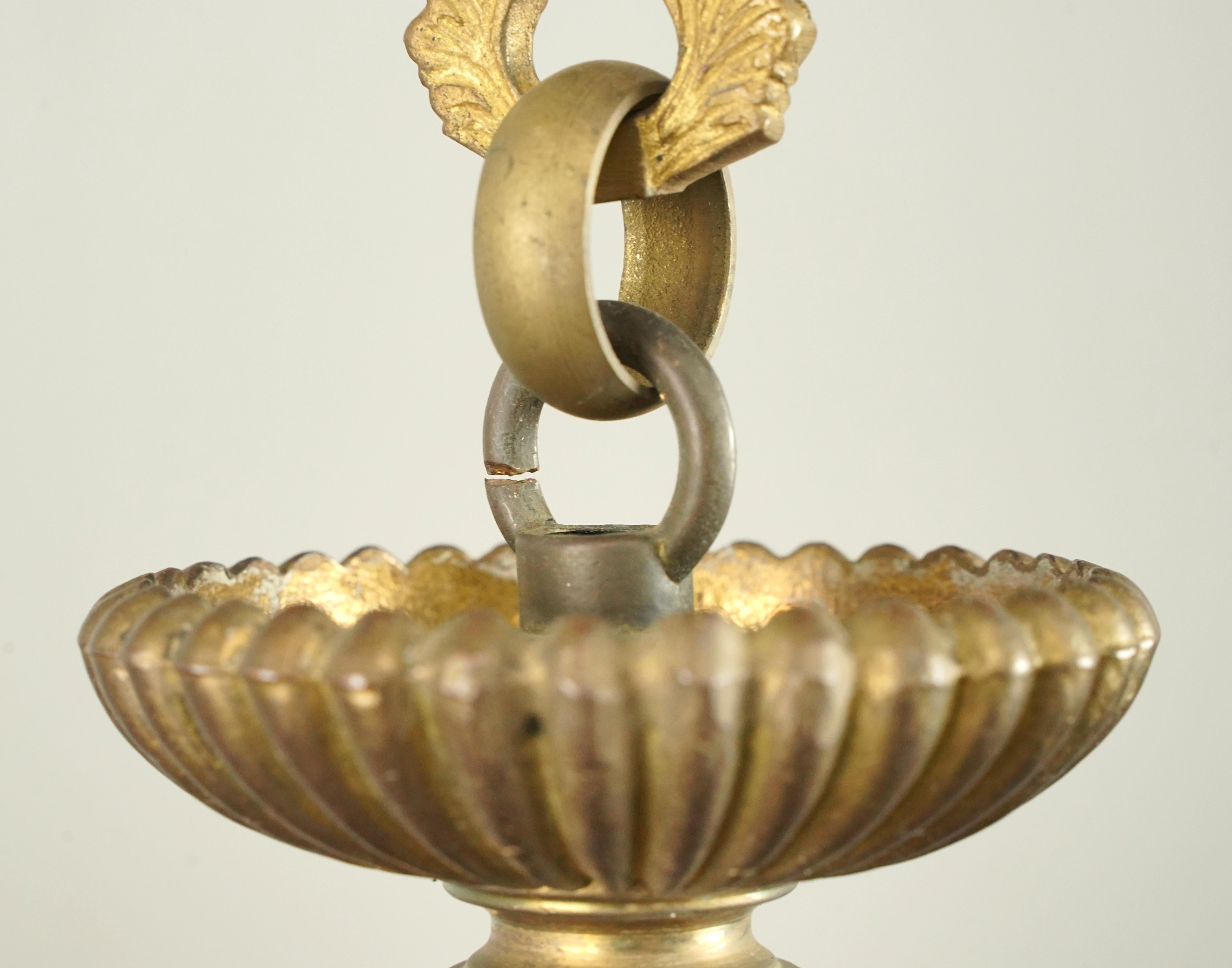 Lampadario a 6 bracci a 9 luci in Antique French Bronze in vendita 6