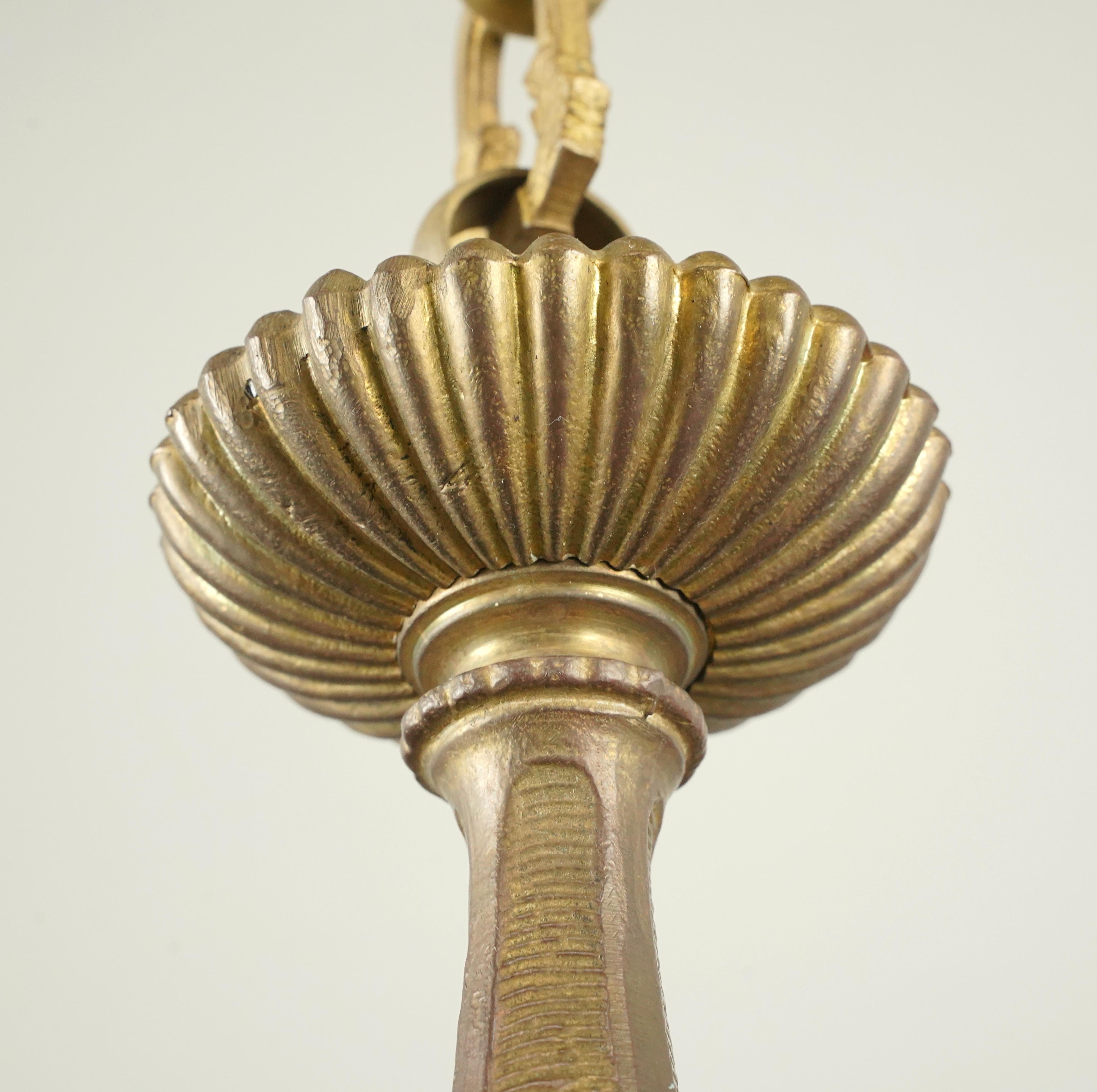 Lampadario a 6 bracci a 9 luci in Antique French Bronze in vendita 2