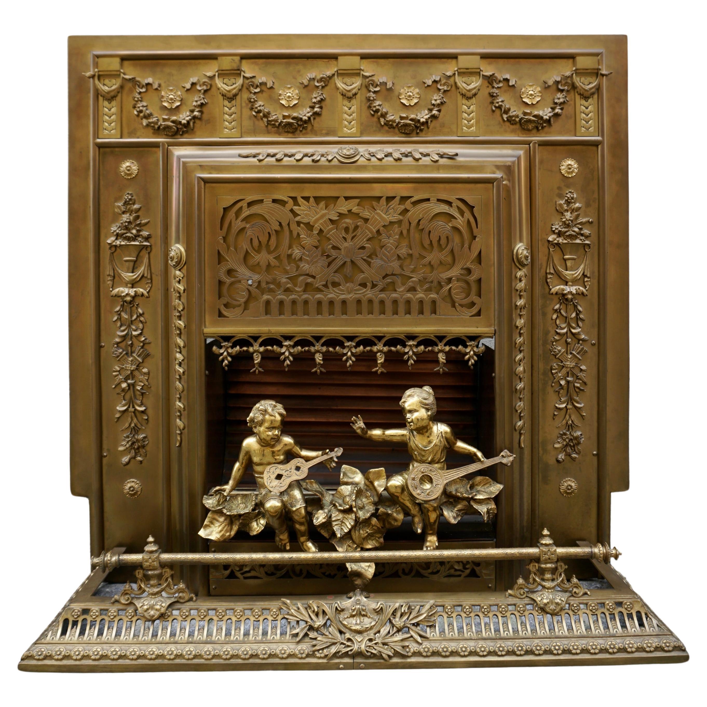 Hollywood Regency Antique French Bronzo e Ottone con angeli e parafango in vendita