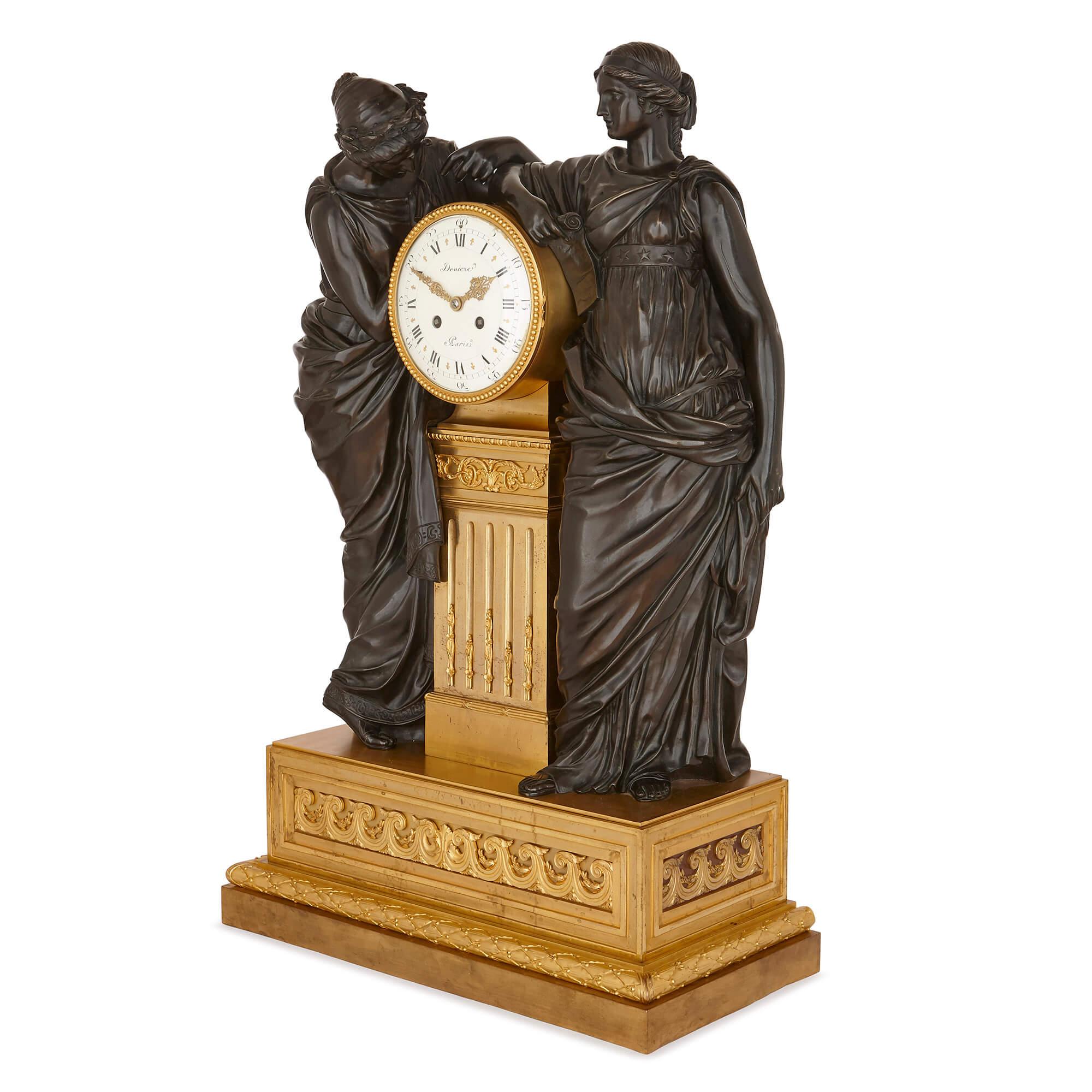 Cette grande horloge de cheminée est un excellent exemple de design néoclassique raffiné de la célèbre maison Design/One. Deniere était l'un des principaux praticiens du bronze de luxe à Paris au milieu du XIXe siècle, et recevait des commandes