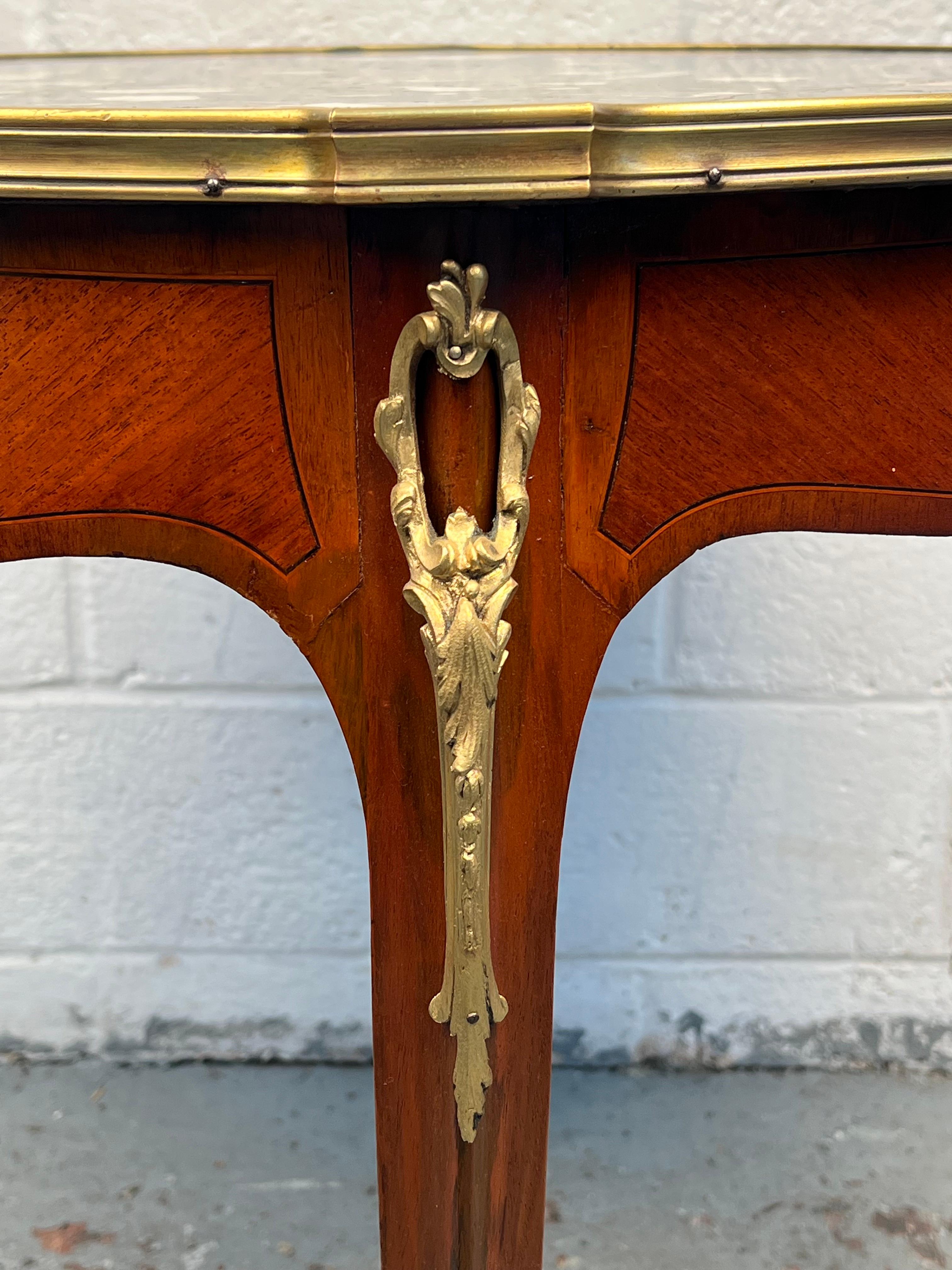 Laiton Antique French Bronze and Rouge Marble Side Table en vente