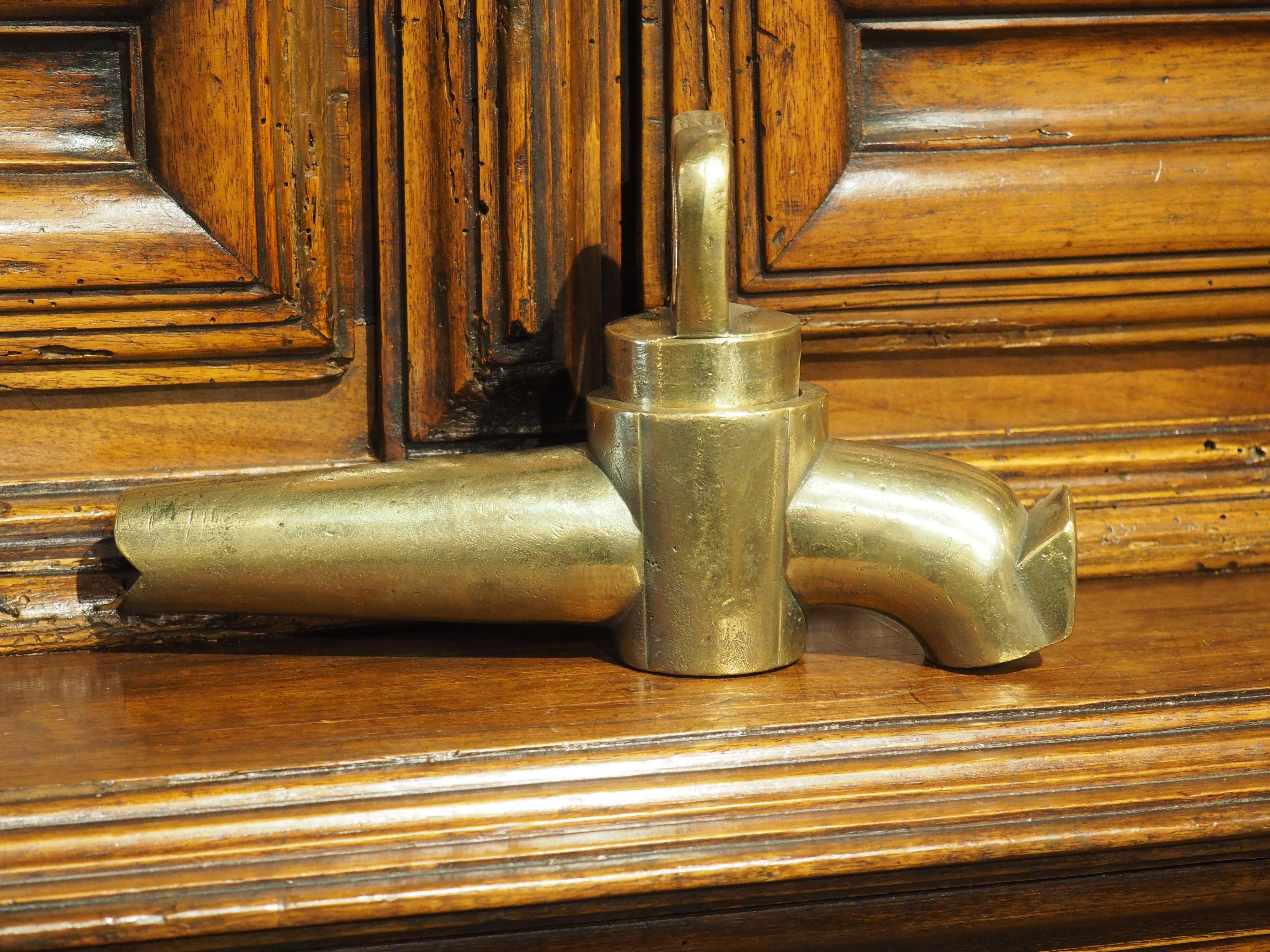 Antique French Bronze Barrel Spout of Spigot with Two Finger Handle In Good Condition For Sale In Dallas, TX