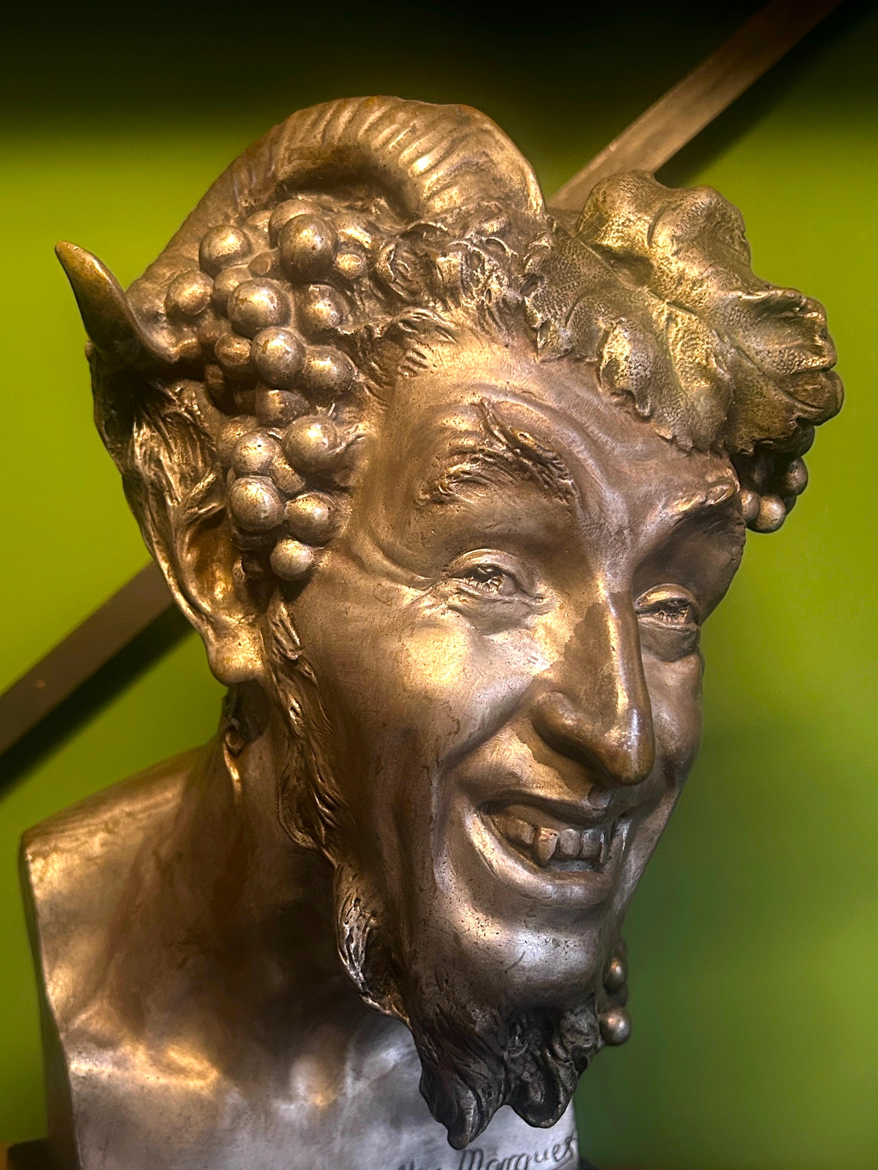 Antique French Escultura de busto de bronce de un sátiro / fauno de Alix Marquet - 1914 Bronceado en venta