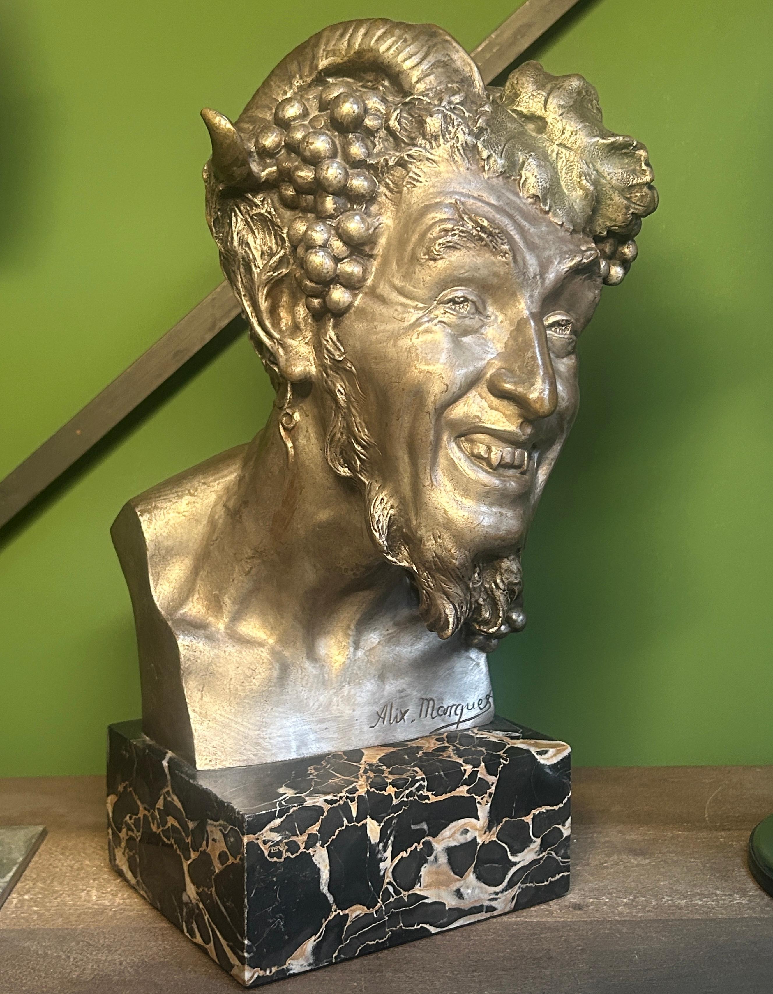 Antique French Escultura de busto de bronce de un sátiro / fauno de Alix Marquet - 1914 principios del siglo XX en venta
