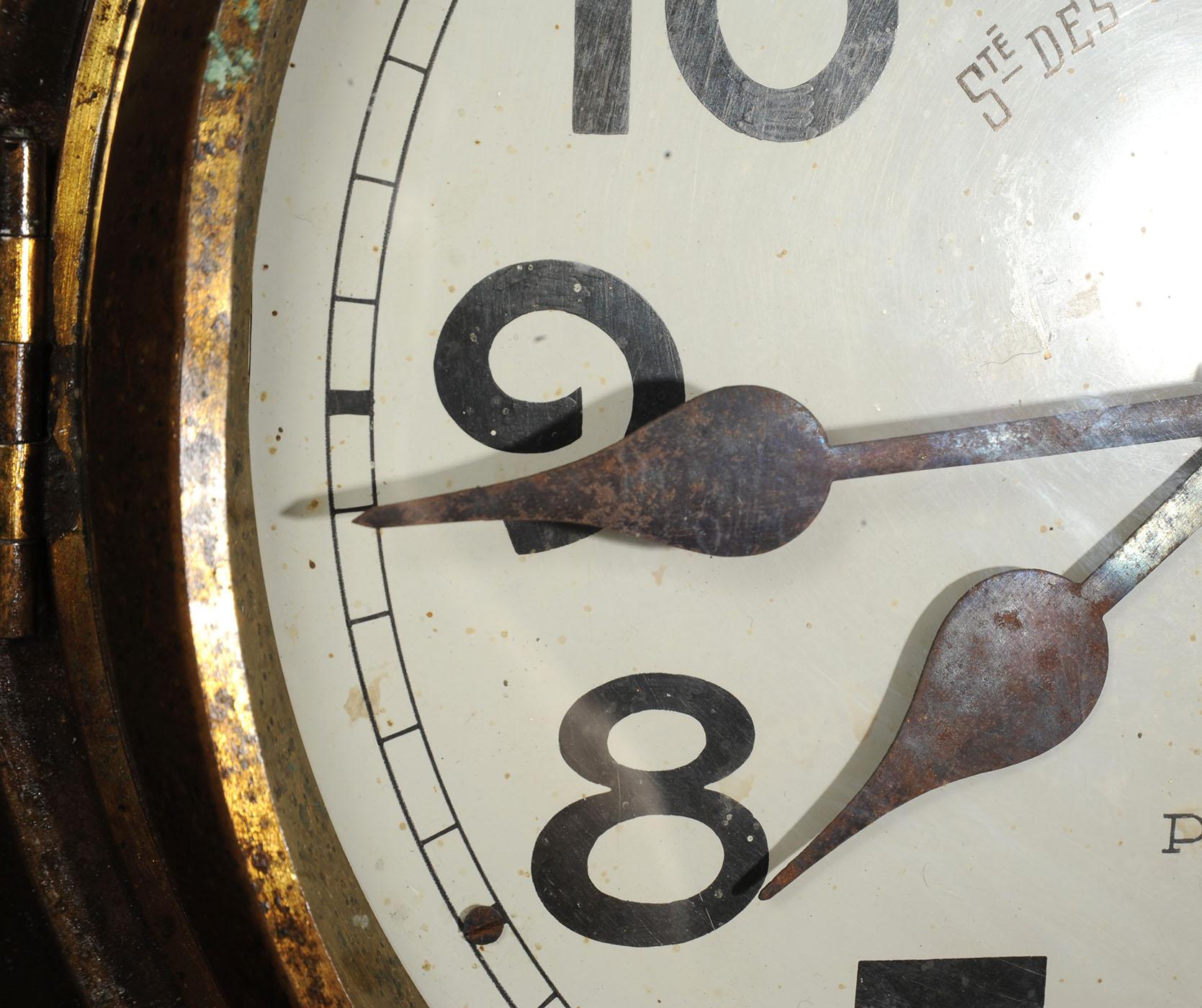 Antique French Bronze cased wall clock LARGE Industrial Sté Ouvriers Horlogers For Sale 5