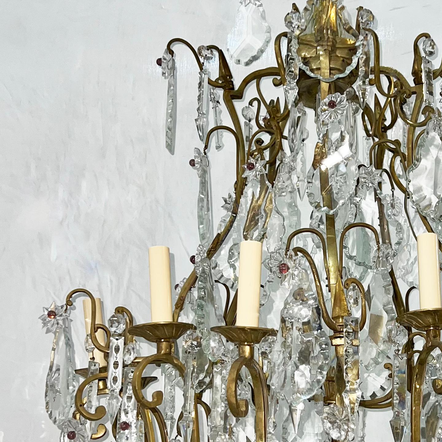 Antique French Bronze Chandelier In Good Condition For Sale In New York, NY