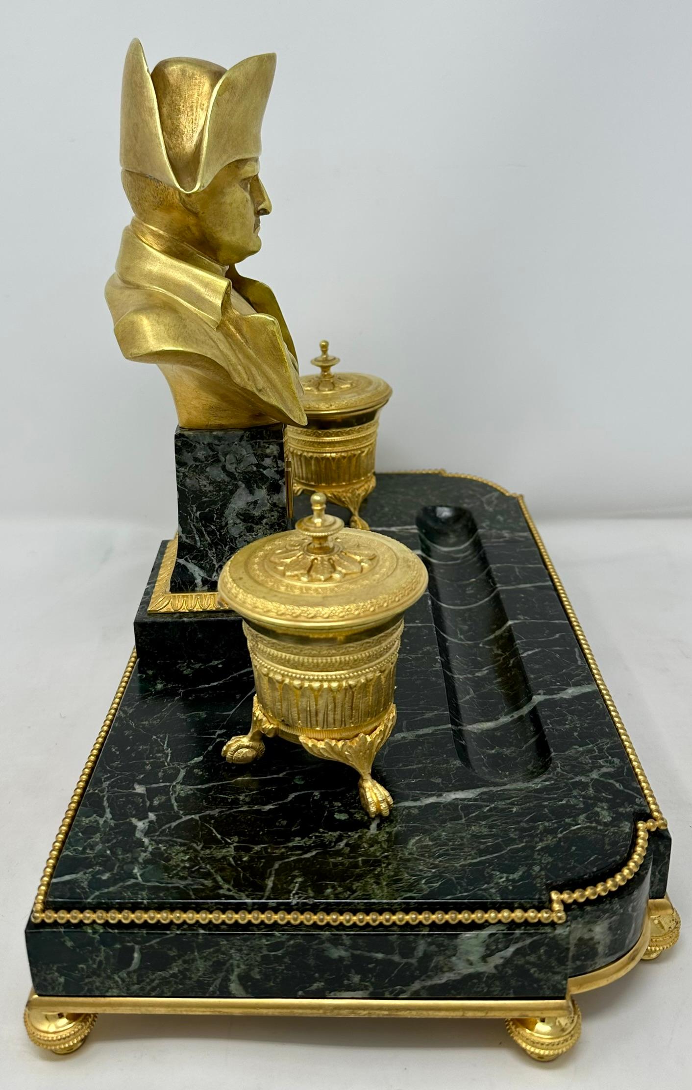 Porte-encens Napoléon en bronze d'Oré et en marbre vert, vers 1880. Bon état - En vente à New Orleans, LA