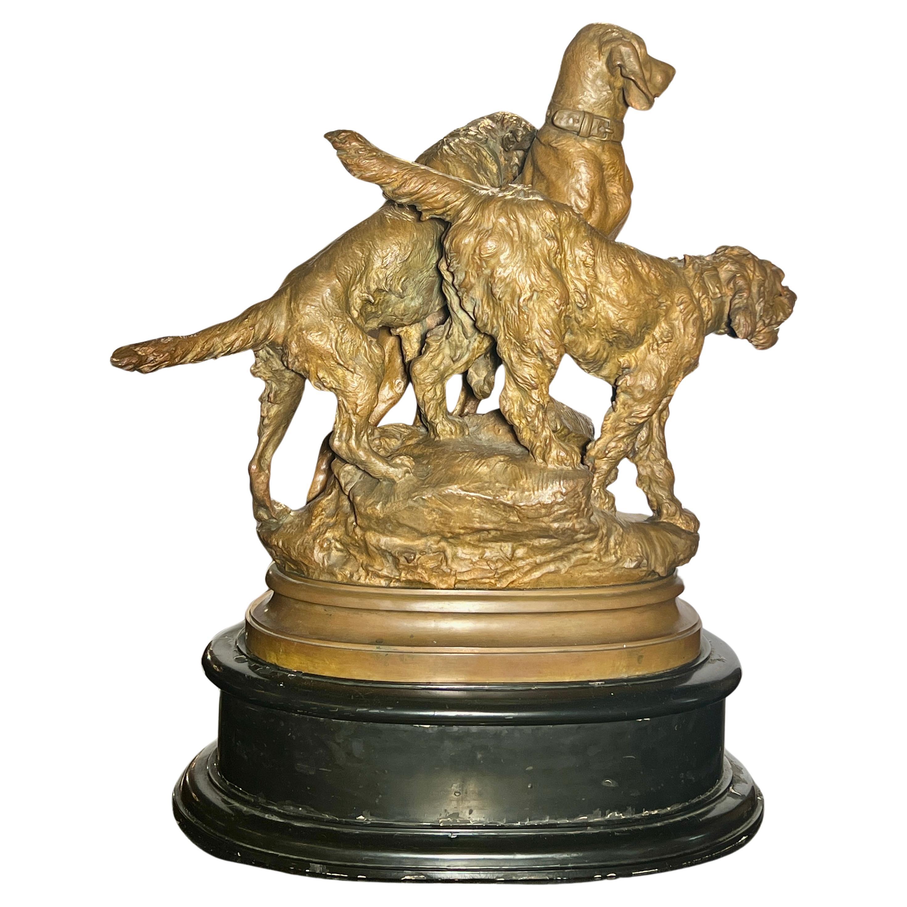 Français Sculpture française ancienne en bronze Figures de chiens de feu par Prosper Lecourtier (1855-1924) en vente