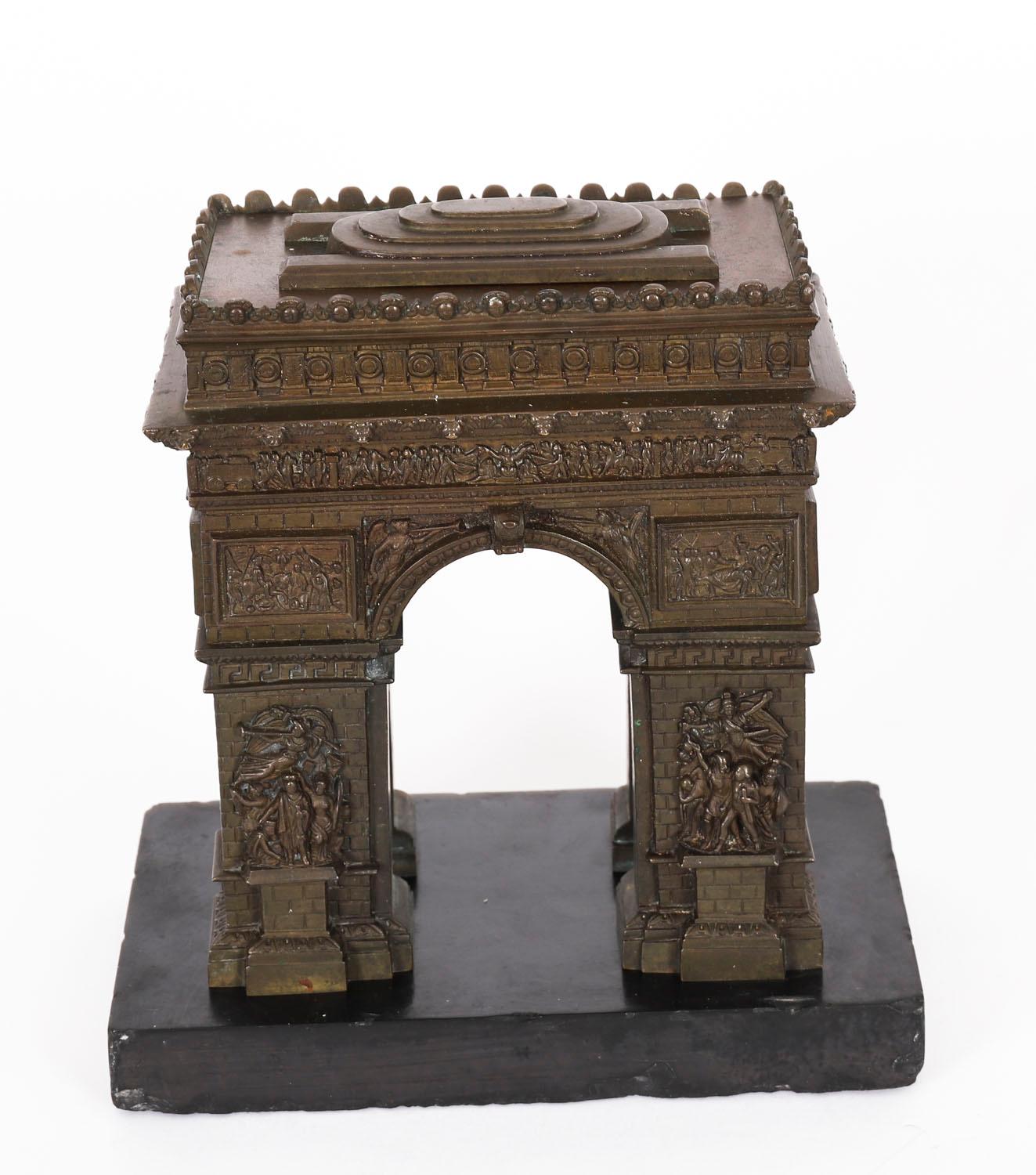 Antique French Bronze Grand Tour Model of The Arc de Triomphe 19th Century For Sale 7