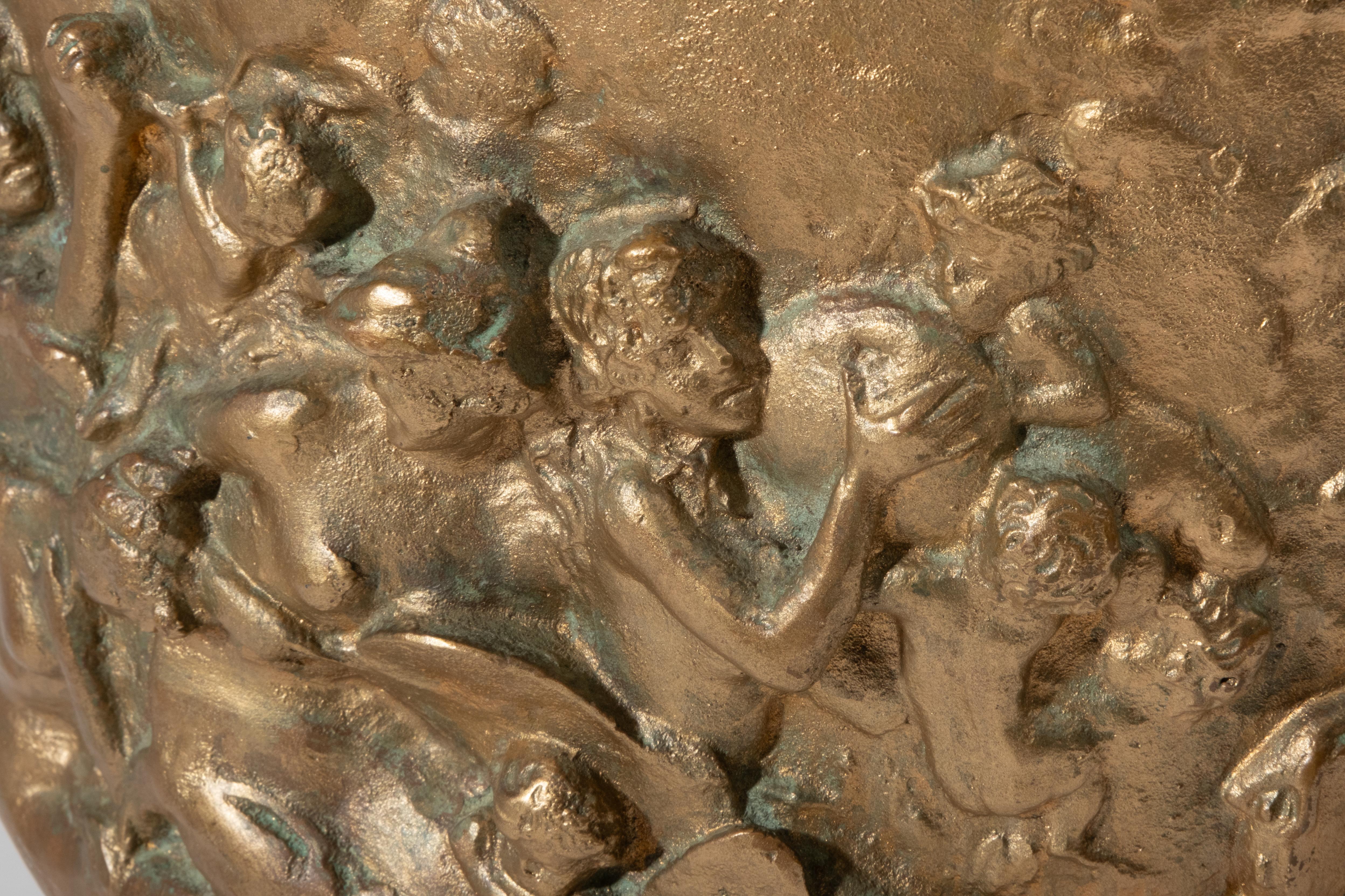 Antike französische Bronze-Jardinière mit mythologischer Bachanal-Szene aus Bronze, um 1800  im Zustand „Gut“ im Angebot in Hudson, NY