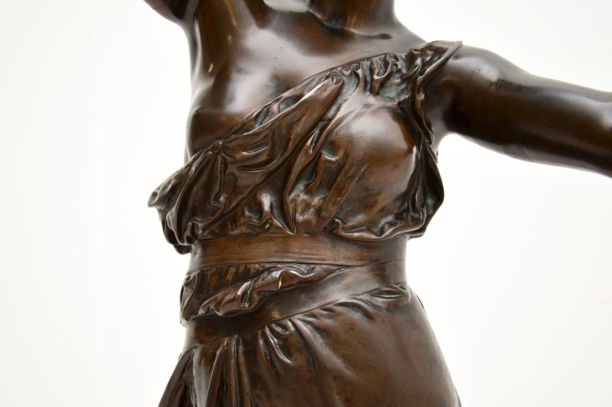 Antique French Bronze Lamp Figure ‘La Paix’ by Jean-Jules Cambos For Sale 5