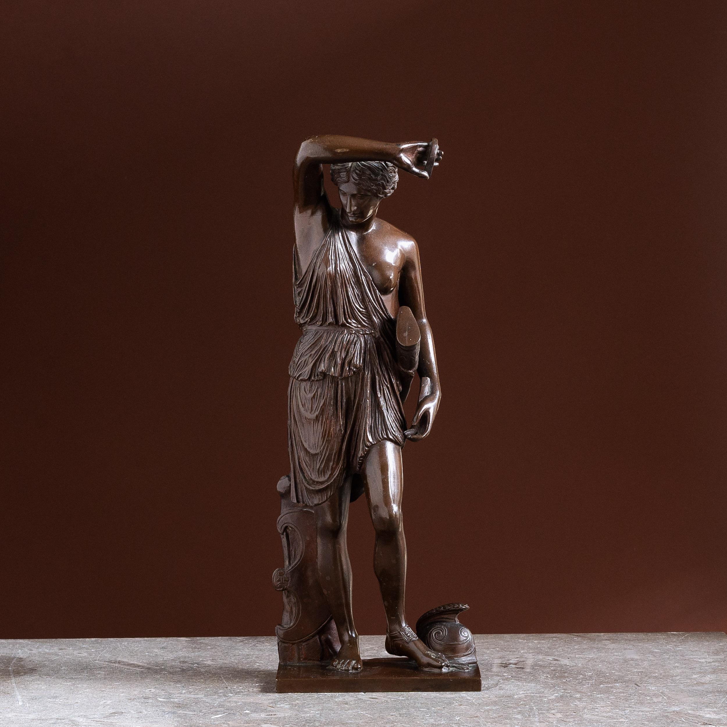 Antique French Bronze of  The Wounded Amazon by the Barbedienne Foundry For Sale 5