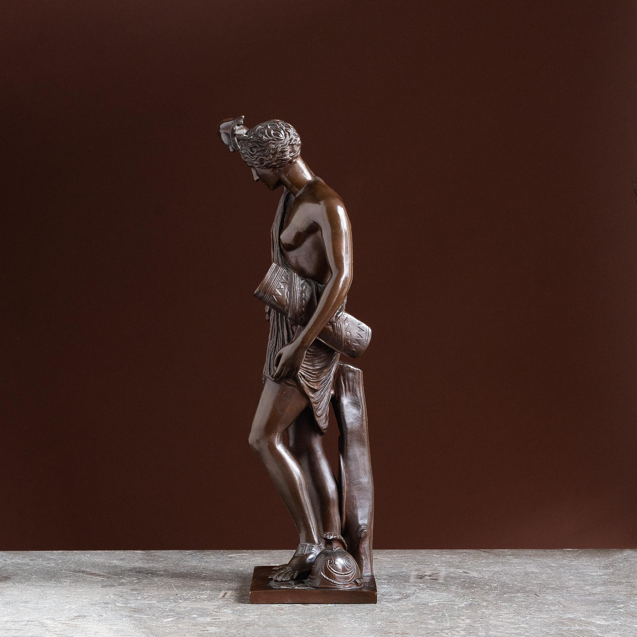 Antique French Bronze of  The Wounded Amazon by the Barbedienne Foundry For Sale 4
