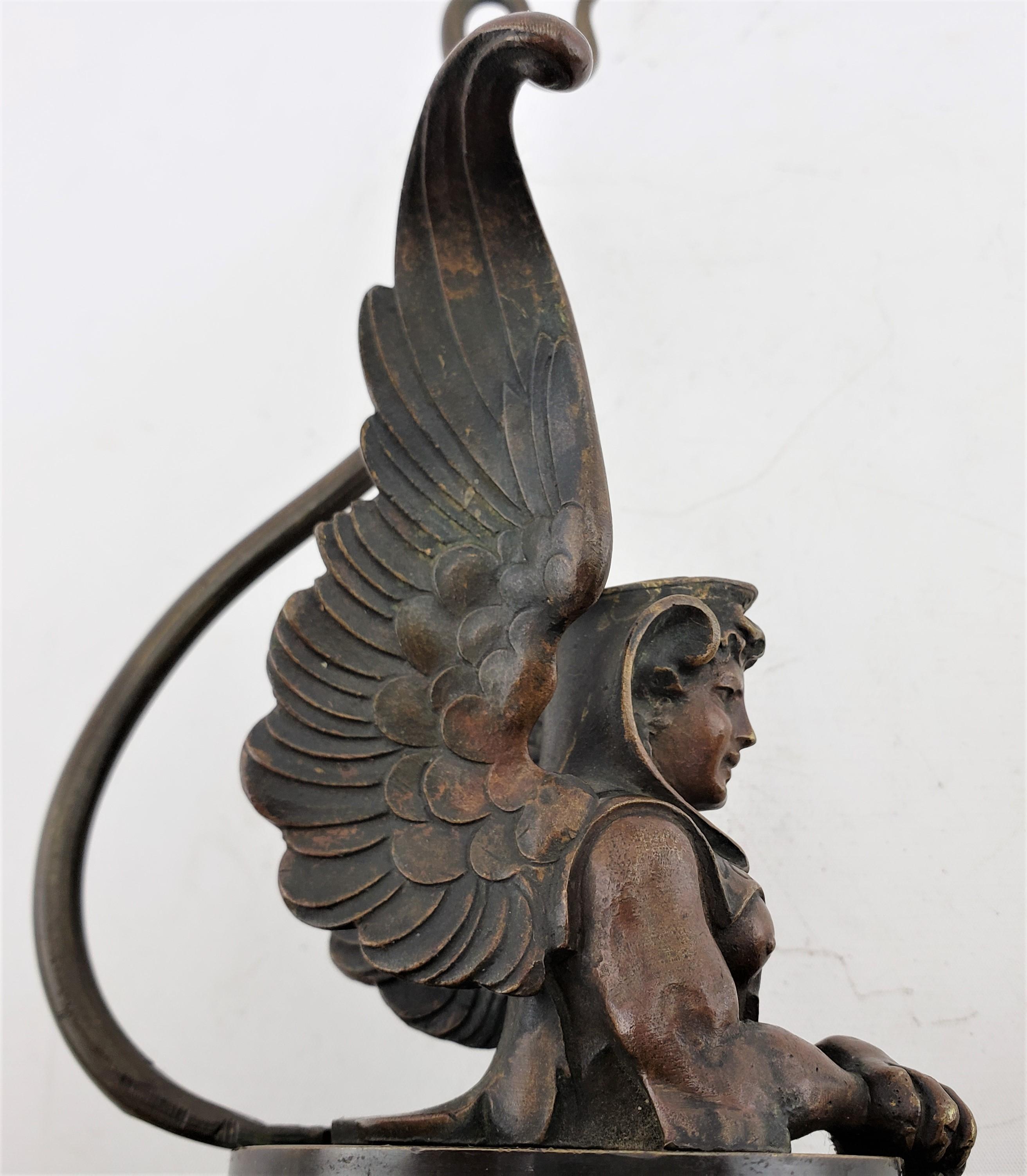 Montre de poche française d'antiquités en bronze et marbre poli de style néo-égyptien en vente 4
