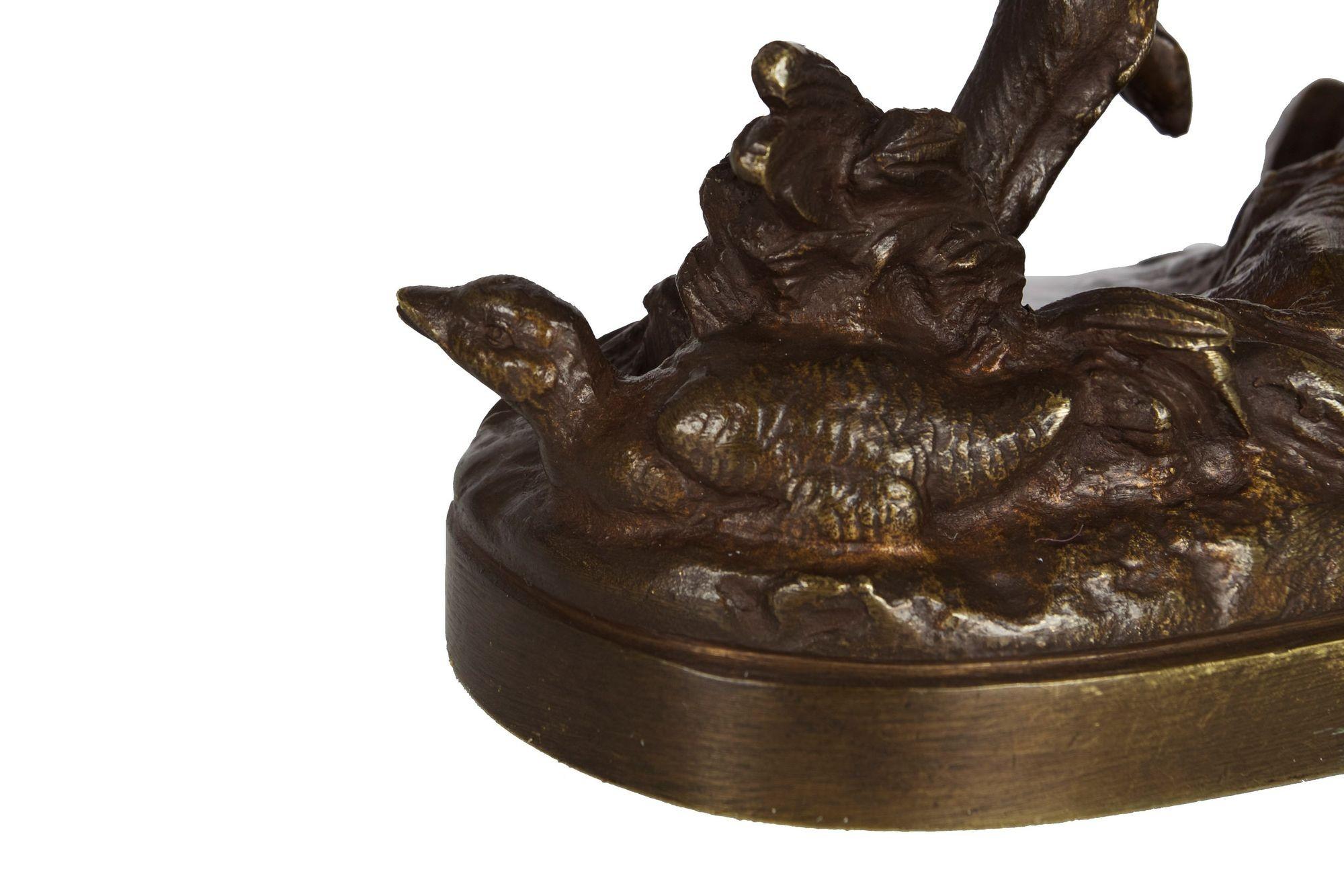 Sculpture française ancienne en bronze d'un chien de chasse d'après Prosper Lecourtier 7