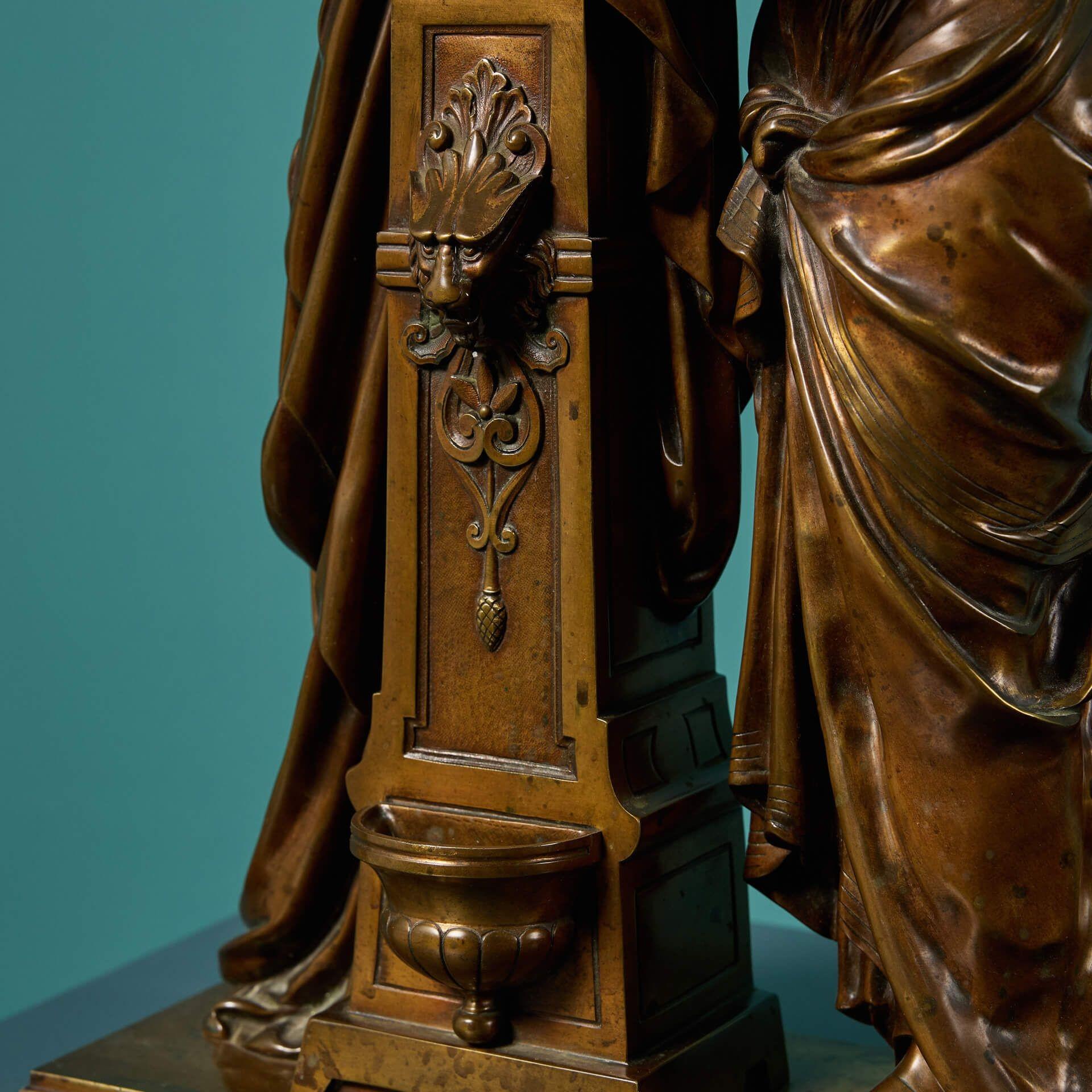 XIXe siècle Sculpture ancienne en bronze de la mère et de l'enfant en vente