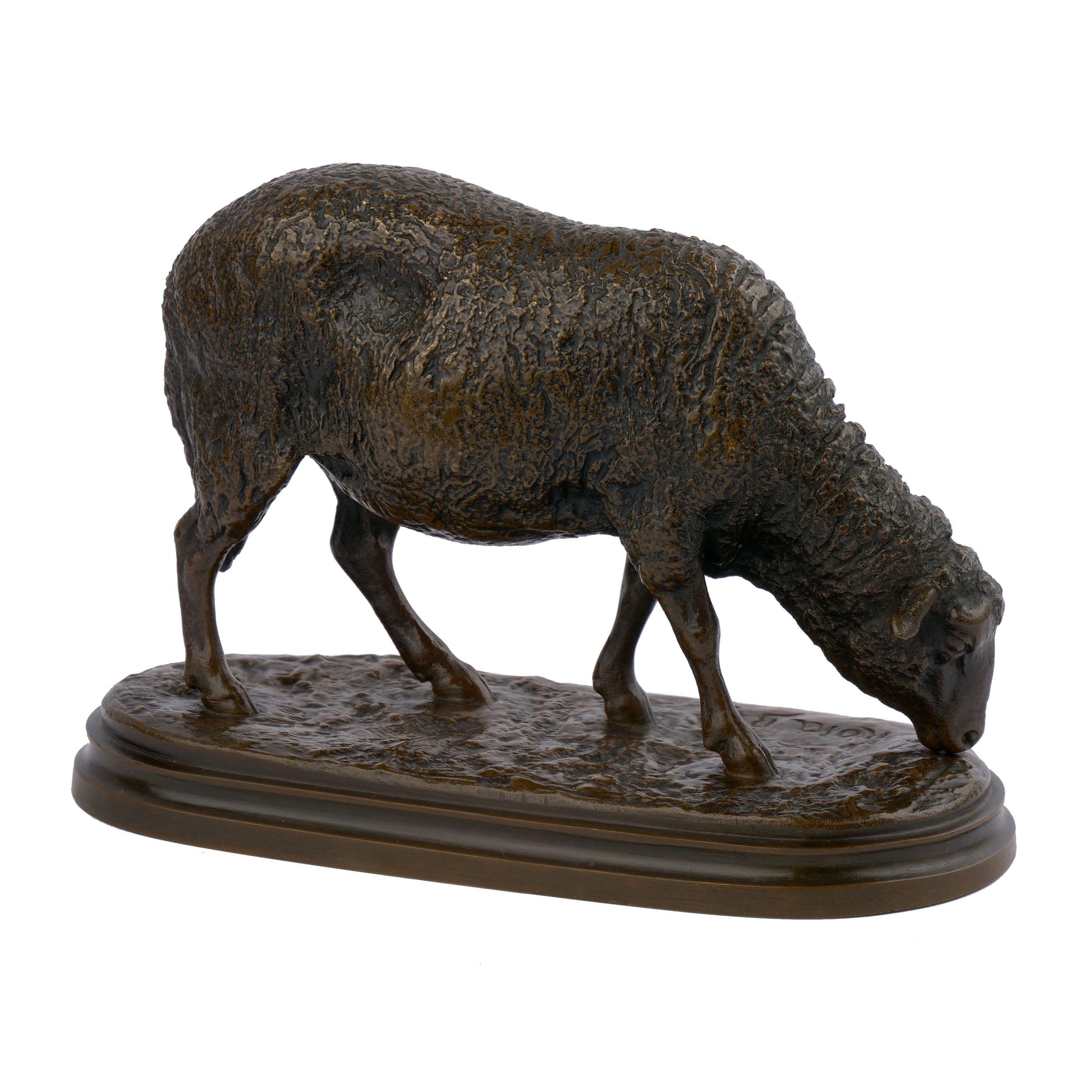 Bien qu'elle n'ait produit qu'un nombre limité de modèles de sculptures au cours de sa vie, les moutons de Rosa Bonheur sont parmi les plus précieux. Sensible et exigeante, la manière dont elle a pu capturer leur laine chaotique tout en rendant de