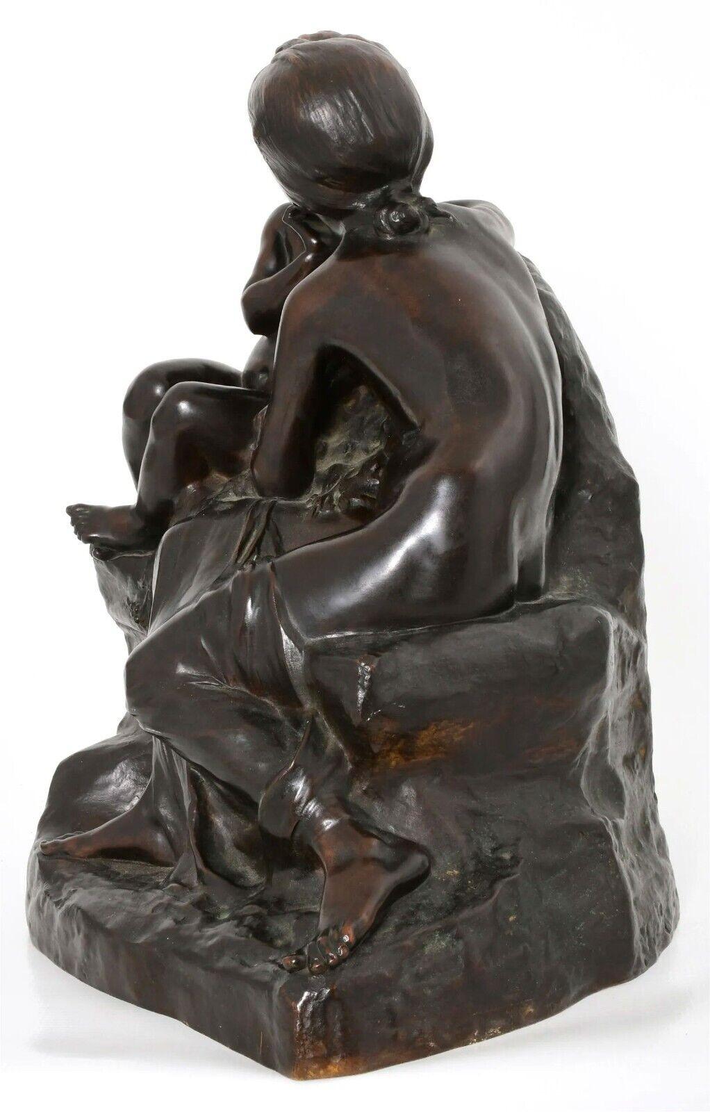 Antique French Bronze Sculpture of Sisters by Henri Pernot (1859-1937) In Good Condition For Sale In New York, NY