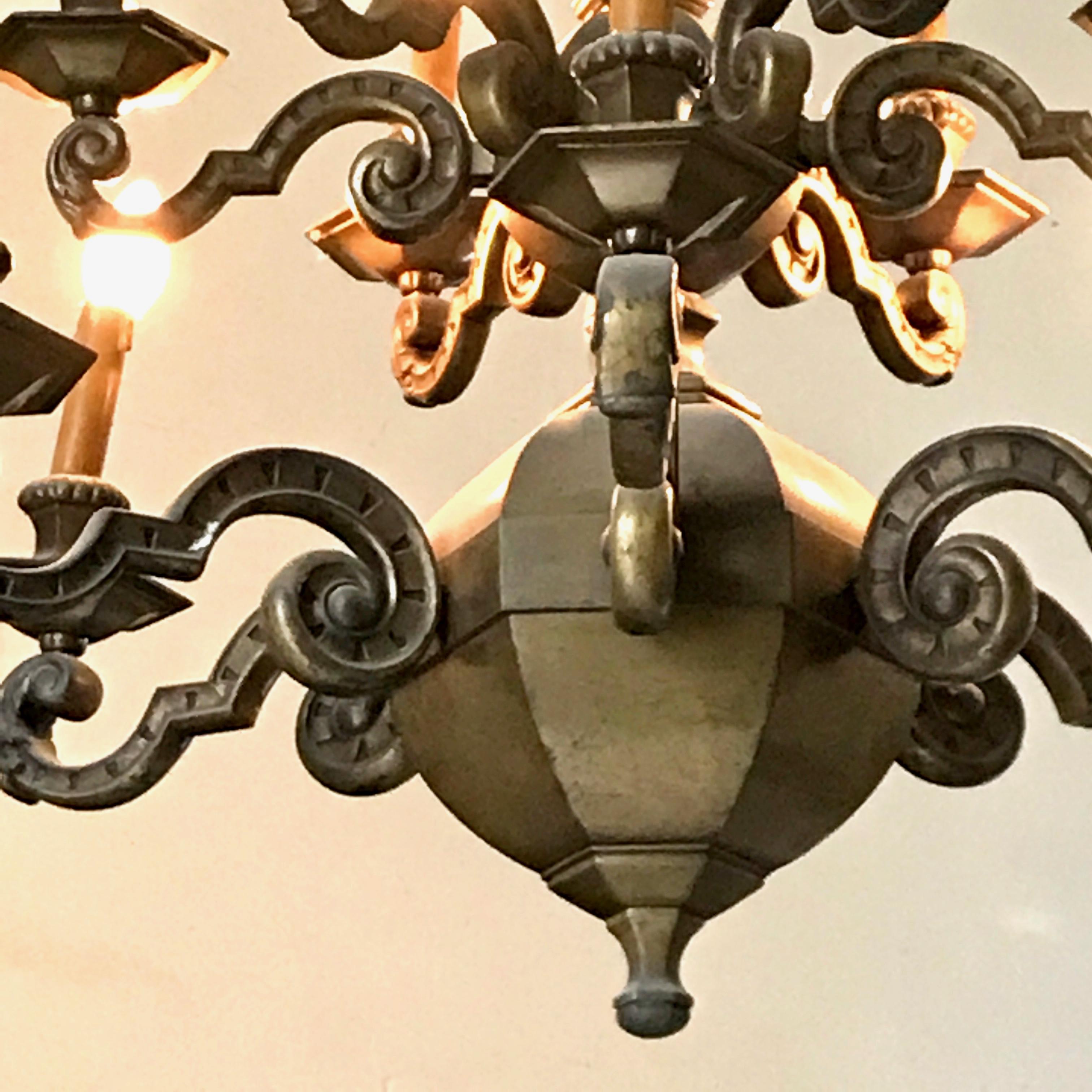 Antique French Bronze Twelve Arm Two-Tier Chandelier In Good Condition For Sale In Antwerp, BE