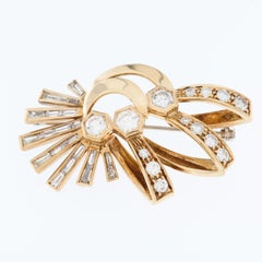 HRD Certified Antique French Brooche 18kt Yellow Gold and Diamonds
