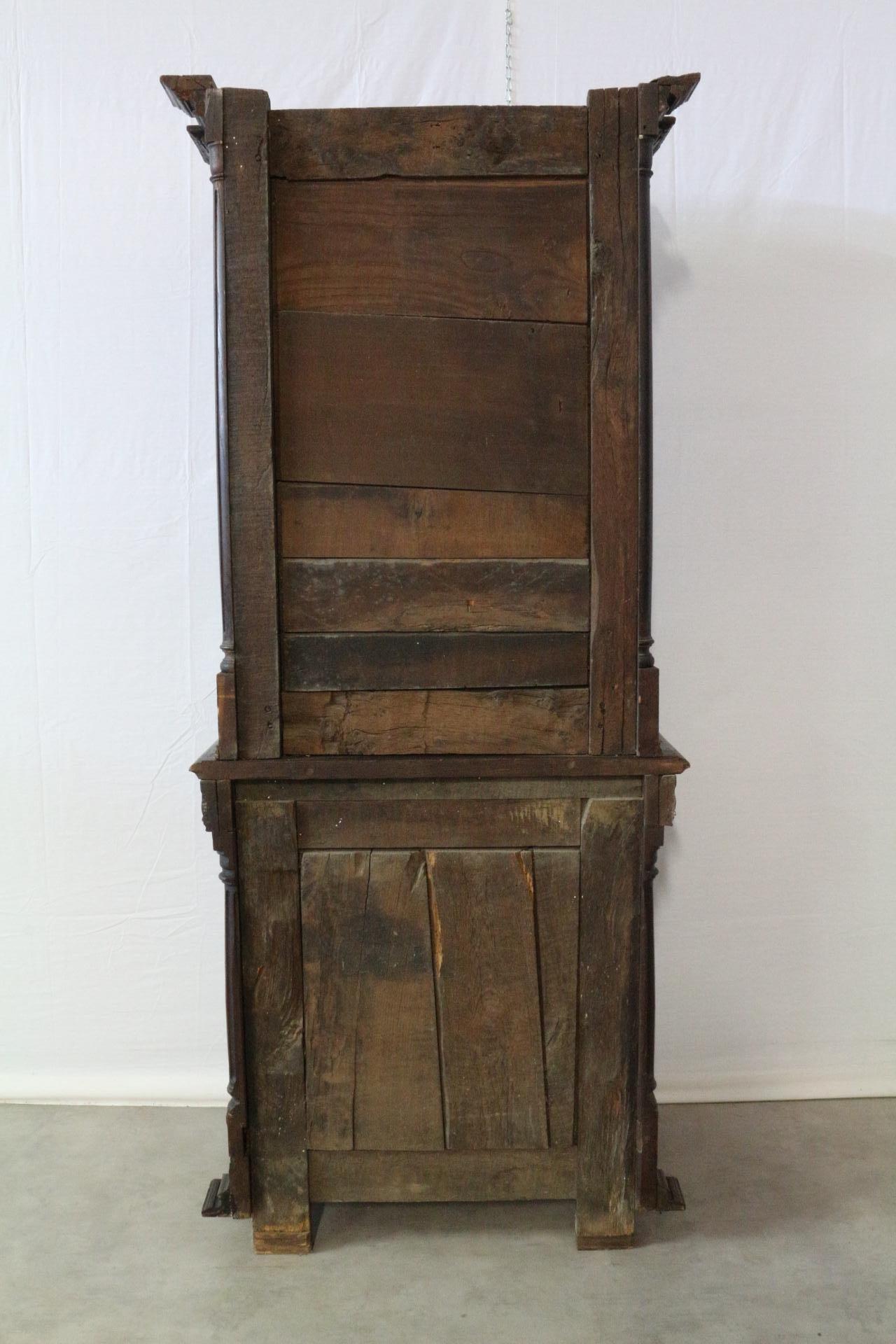 Antique French Buffet 18th Century Renaissance Carved Oak Vitrine Bookcase For Sale 2