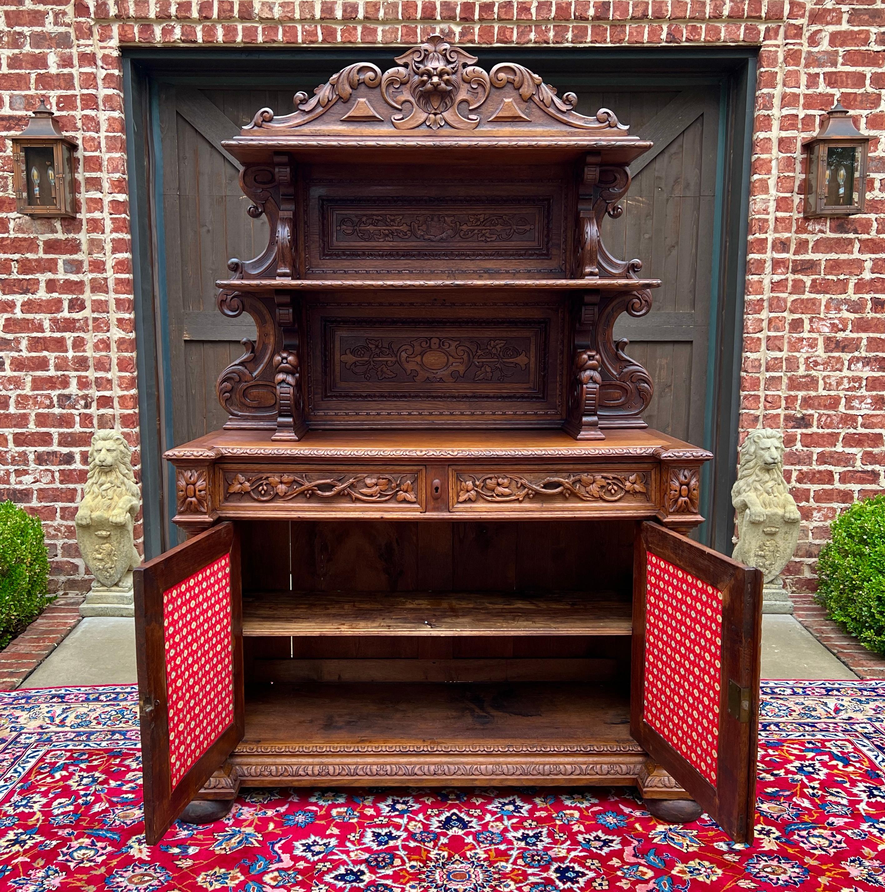 Antique French Buffet Server Sideboard Buffet Barley Twist Honey Oak 3-Tier 19C For Sale 4