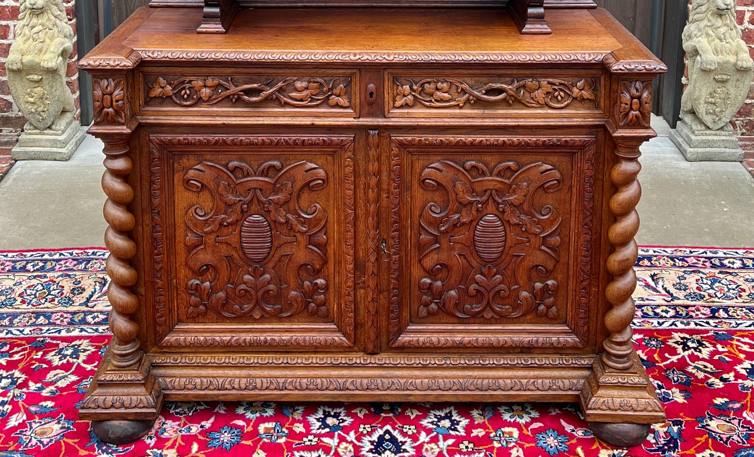 Antique French Buffet Server Sideboard Buffet Barley Twist Honey Oak 3-Tier 19C For Sale 11