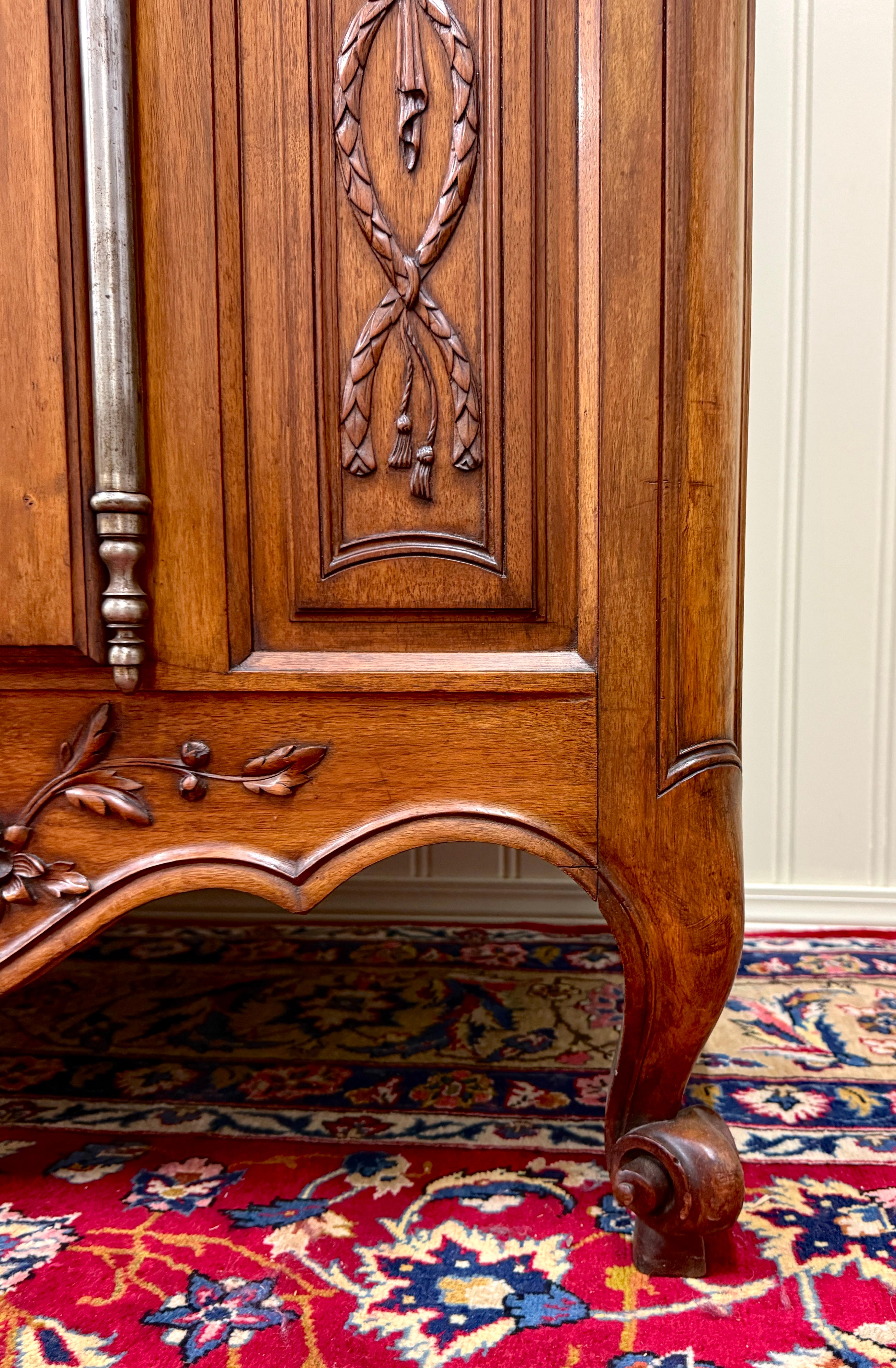 Antique French Buffet Sideboard Server Cupboard Panetiere Highly Carved Oak For Sale 15