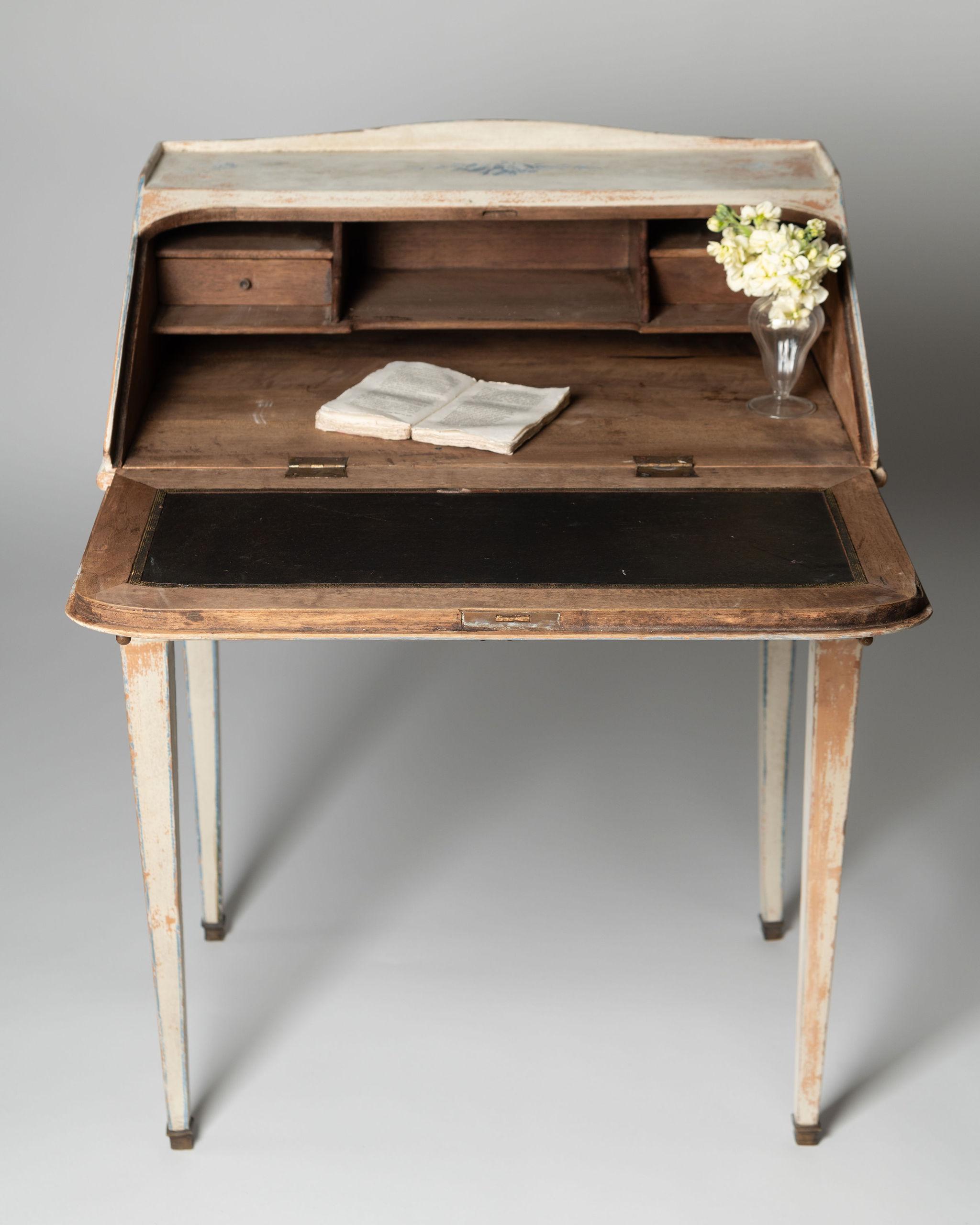 Antique French bureau, desk, secretaire 5
