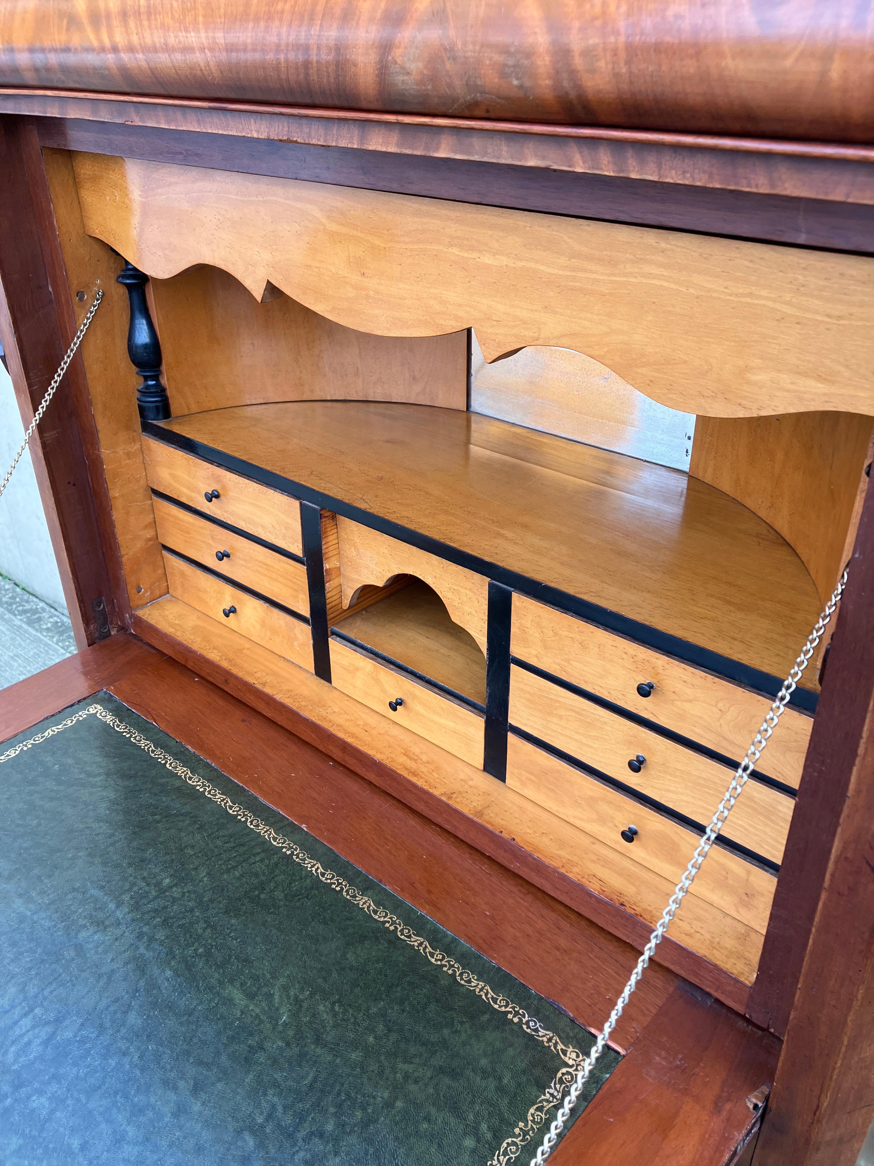 Antique French Secretaire / Bureau en Caoba en Bueno estado para la venta en Leicester, GB