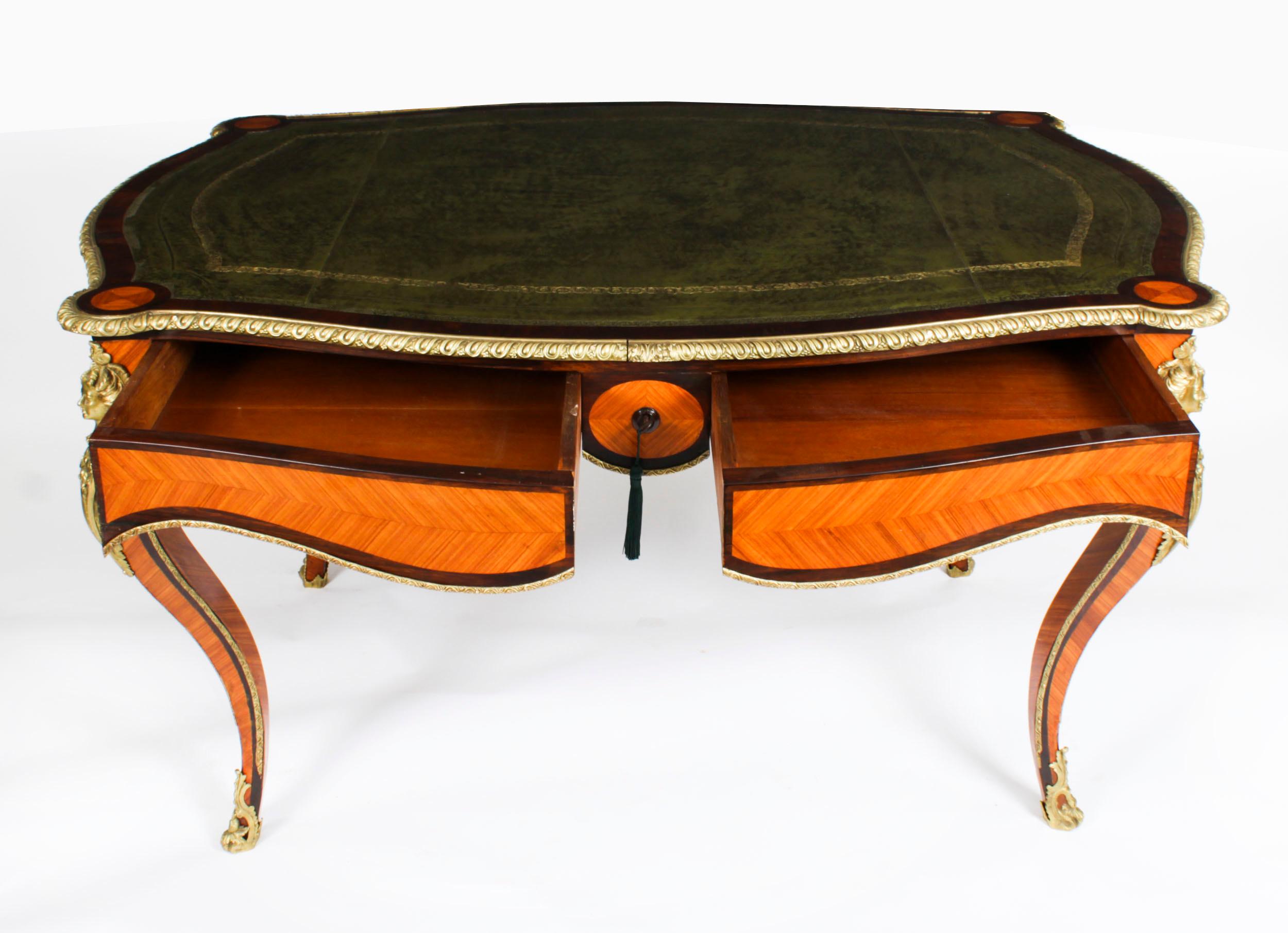 Table d'écriture française ancienne du 19ème siècle en vente 4