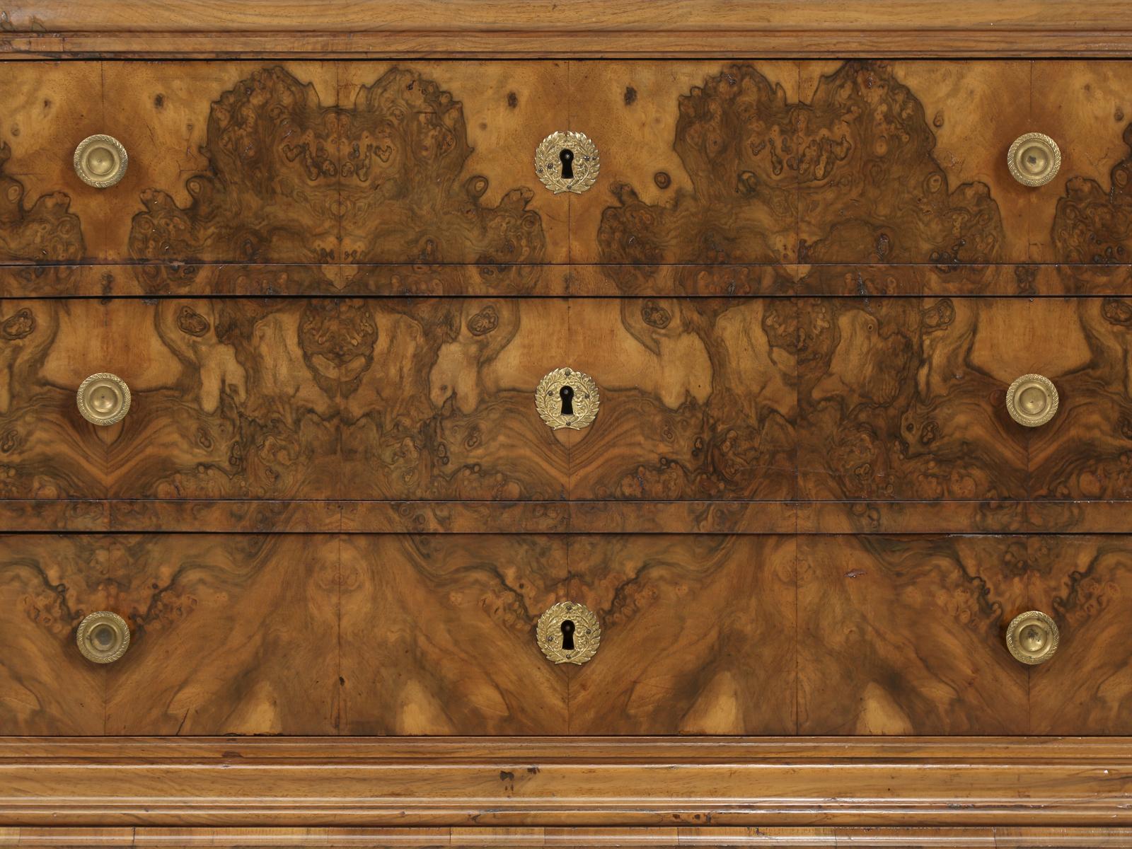 Antique French Burl Walnut Chest of Drawers or French Commode Restored Condition 5