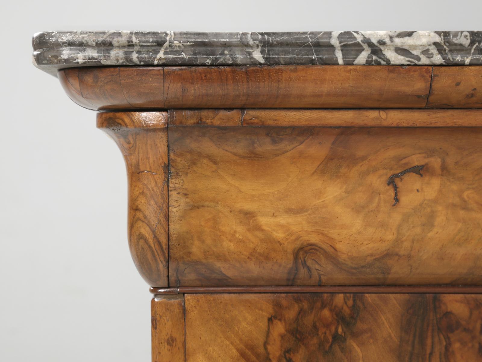 Hand-Crafted Antique French Burl Walnut Chest of Drawers or French Commode Restored Condition