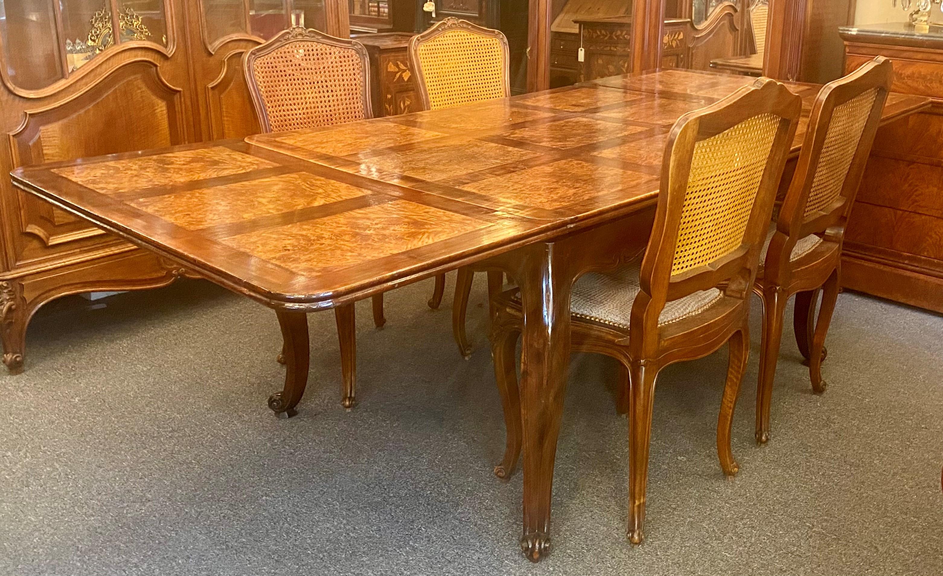 Antique French Burled Walnut Pull-Out Dining Table with Elm Inlay, circa 1900 2
