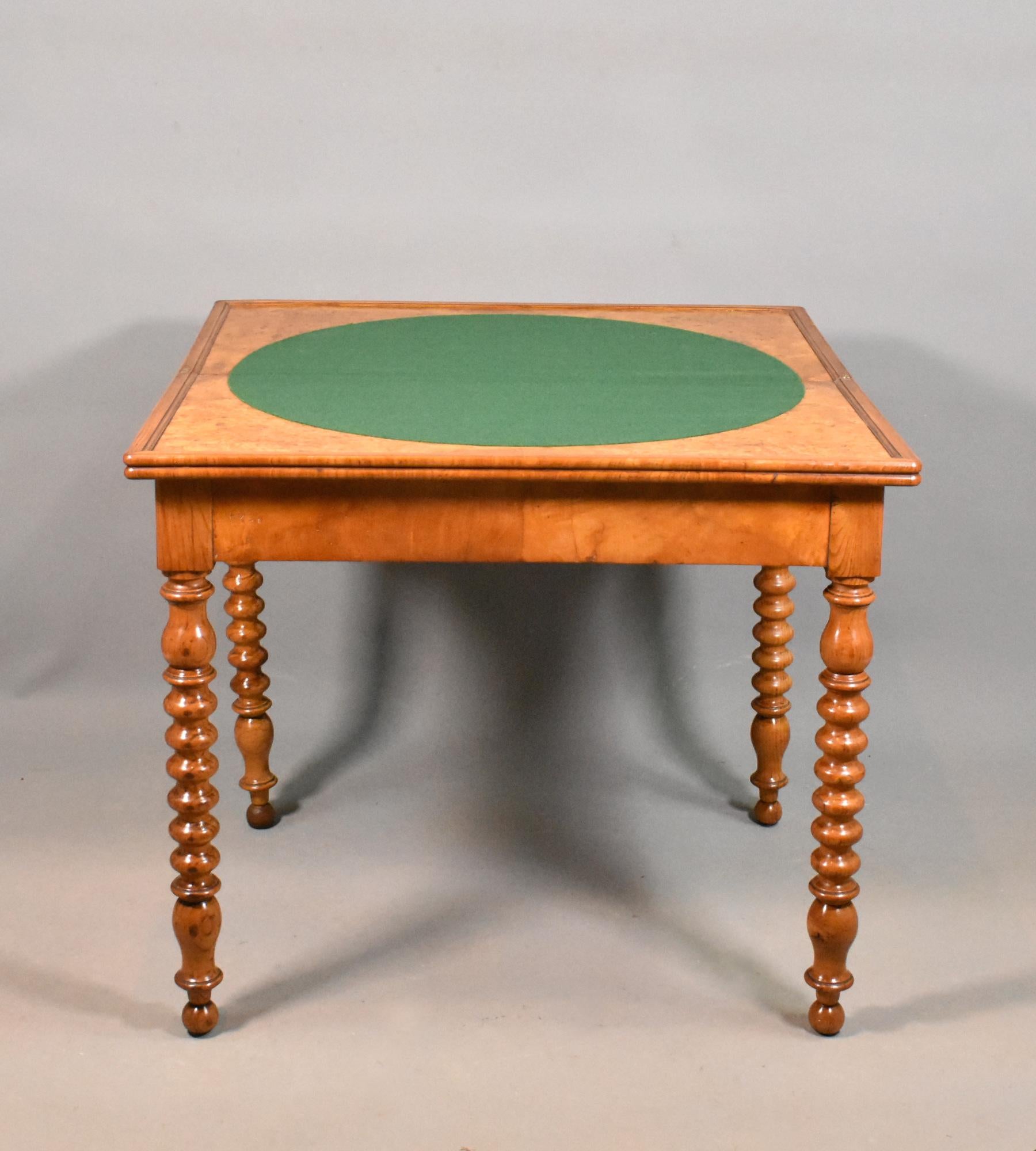 Antique French Burr Elm Folding Games Table, 19th Century 4
