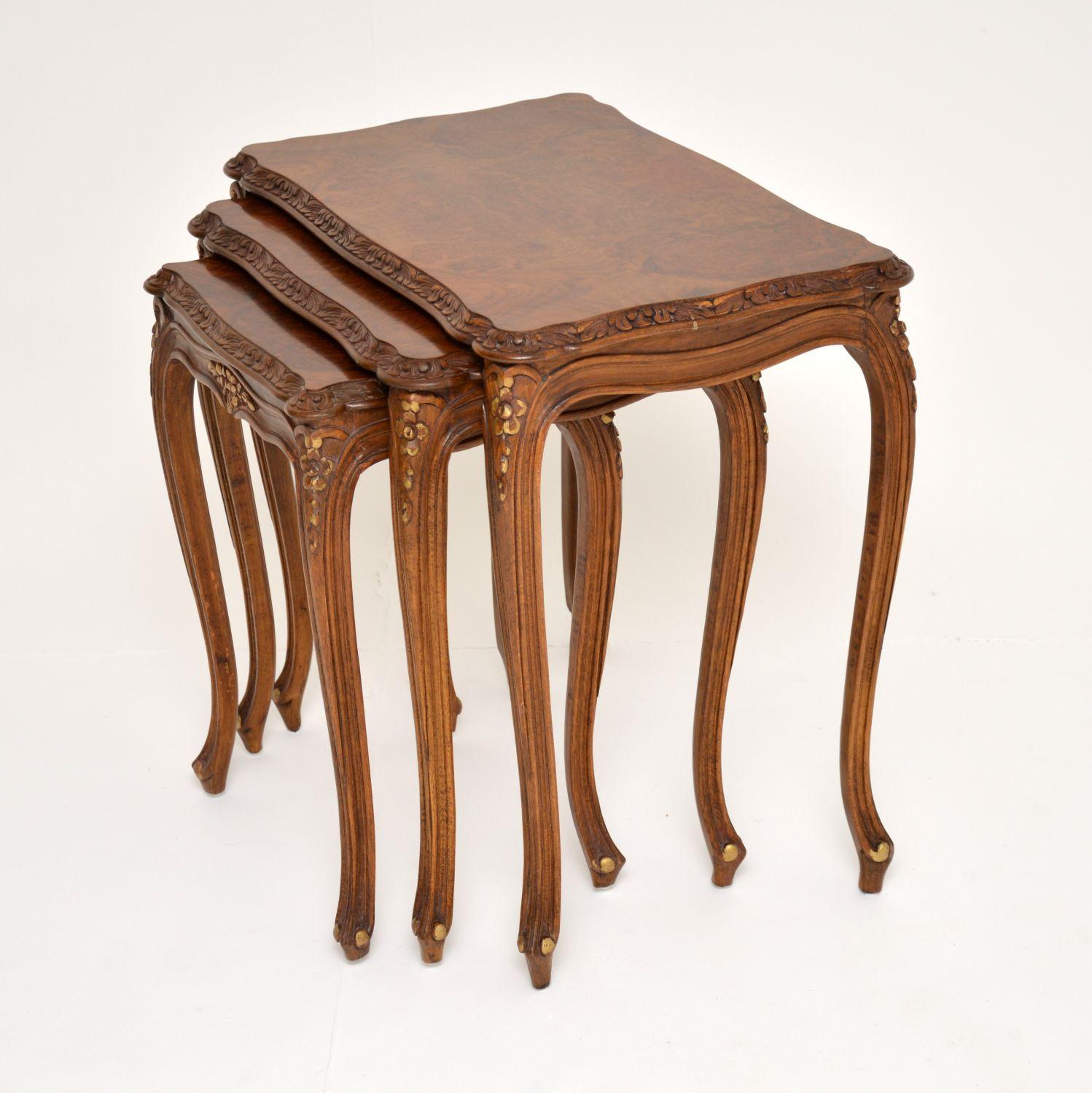 Antique French Burr Walnut Nest of Tables In Good Condition For Sale In London, GB
