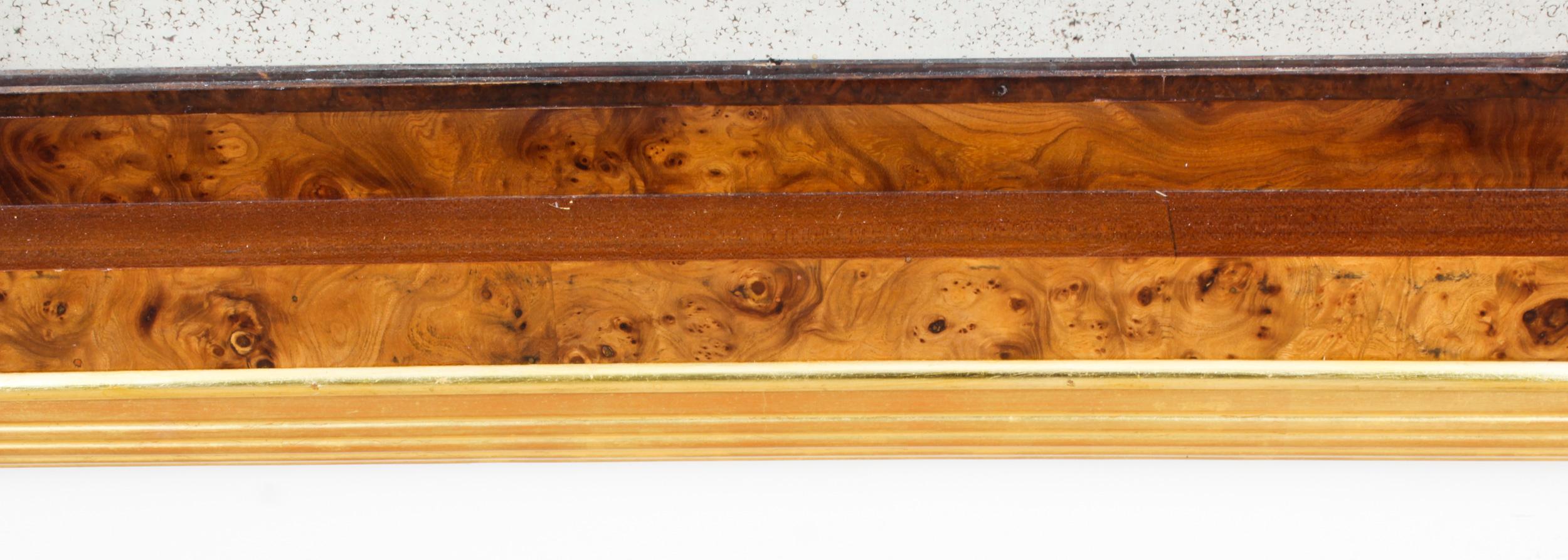 Miroir français ancien en ronce de noyer doré à la feuille, XIXe siècle en vente 4